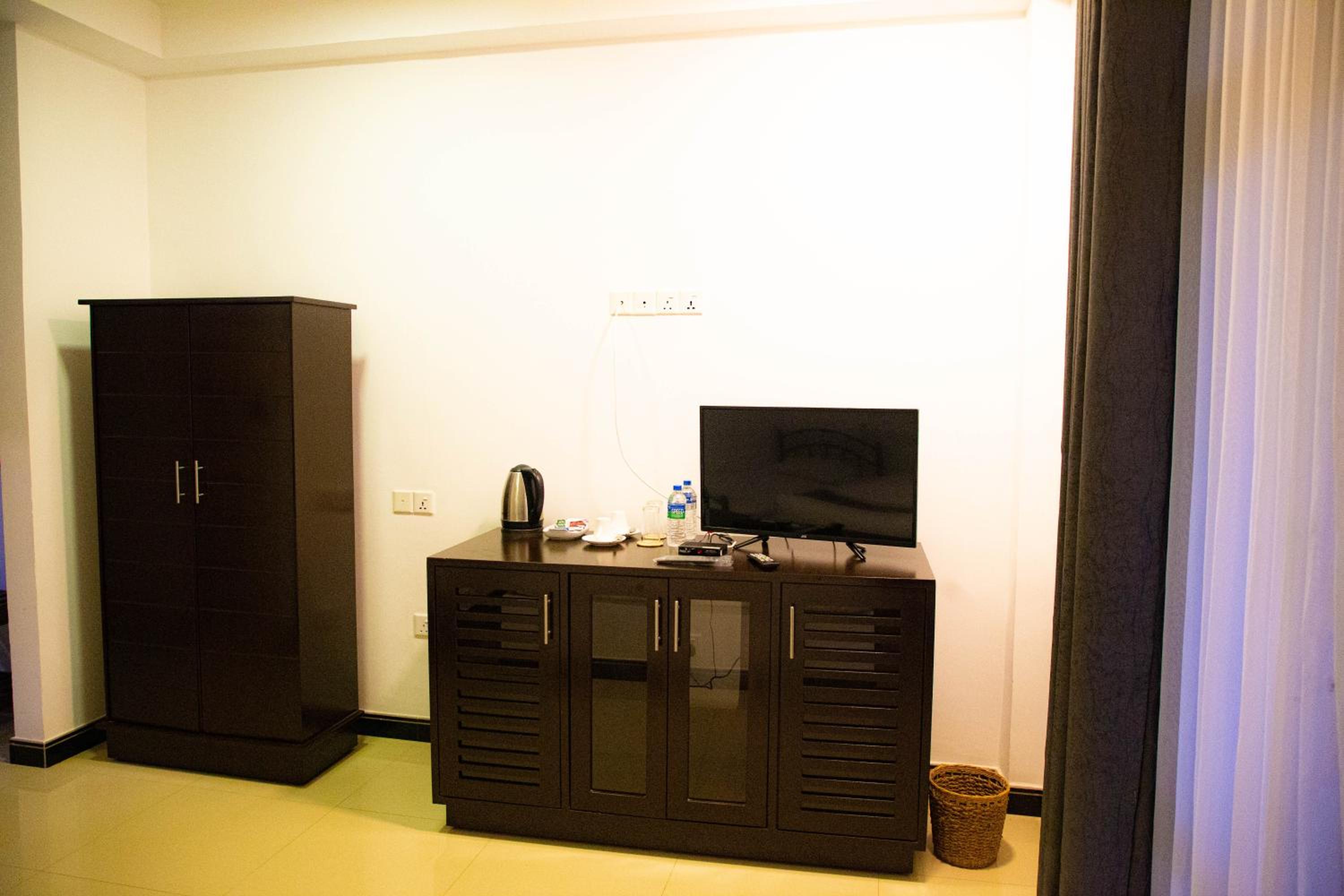 Deluxe Triple Room photo 3