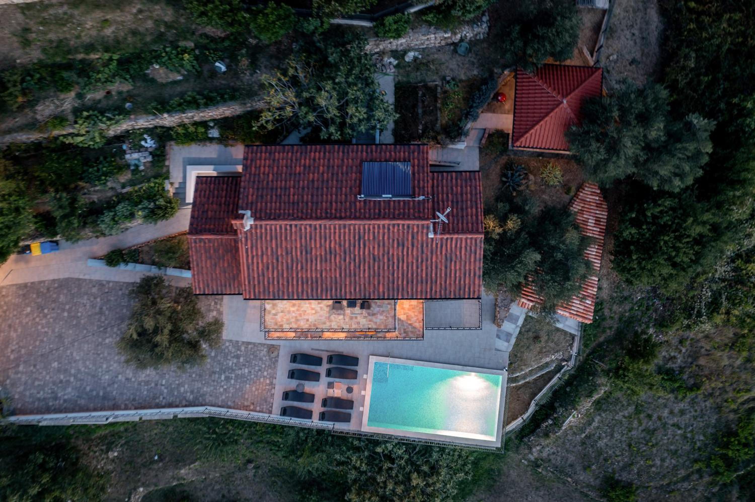 Villa with Private Pool photo 3