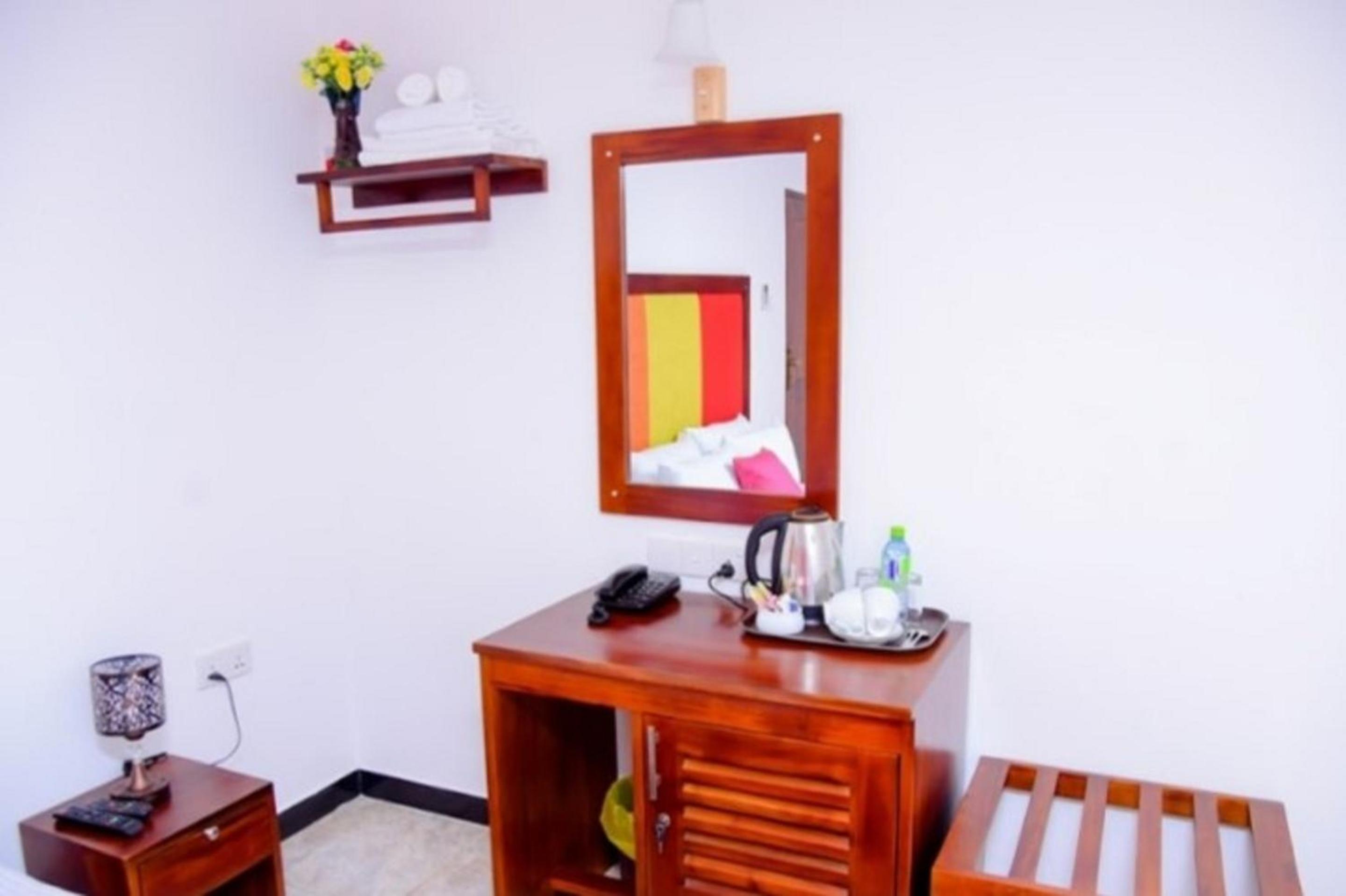 Deluxe Double Room - Photo 8