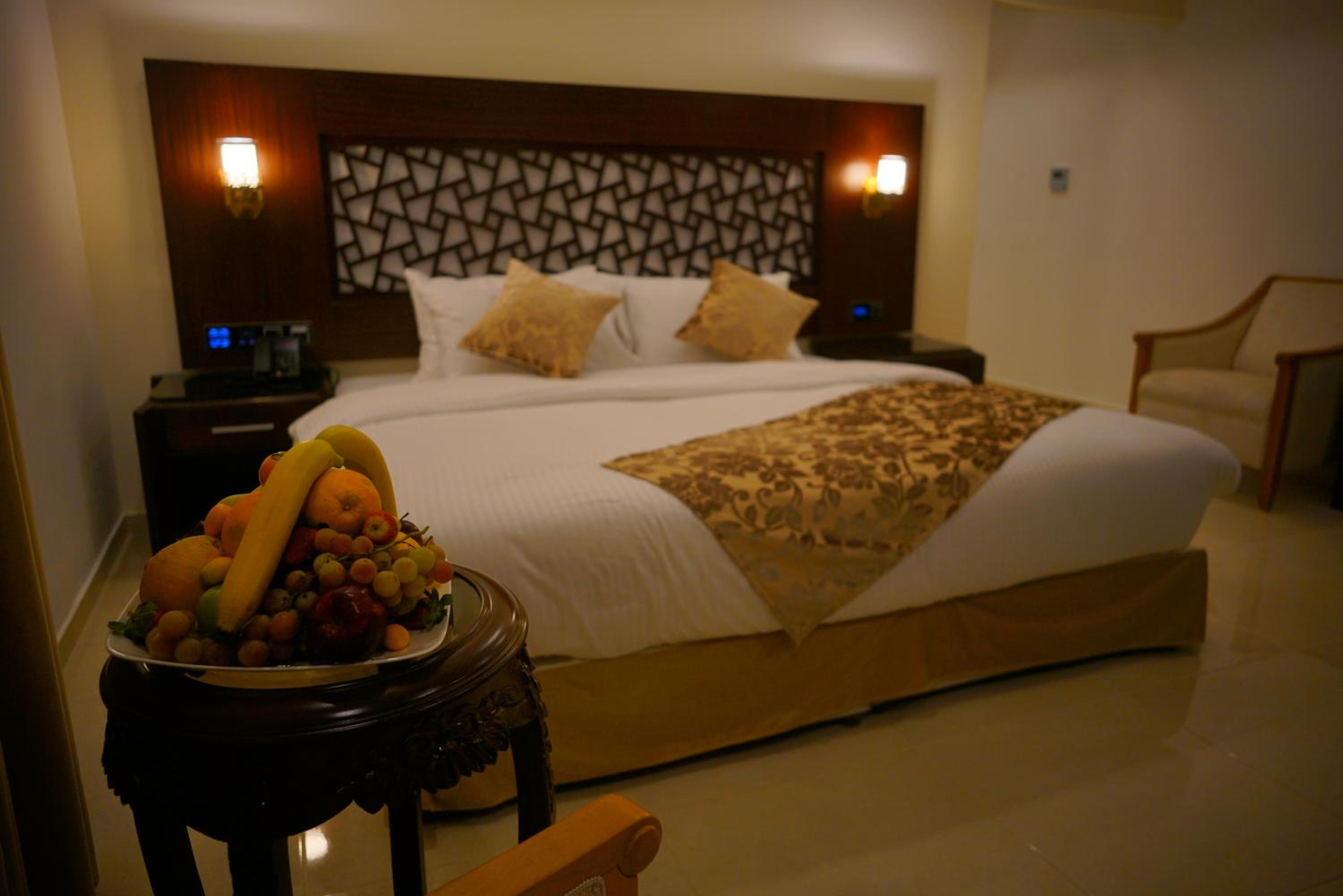 Standard Double or Twin Room - Photo 3
