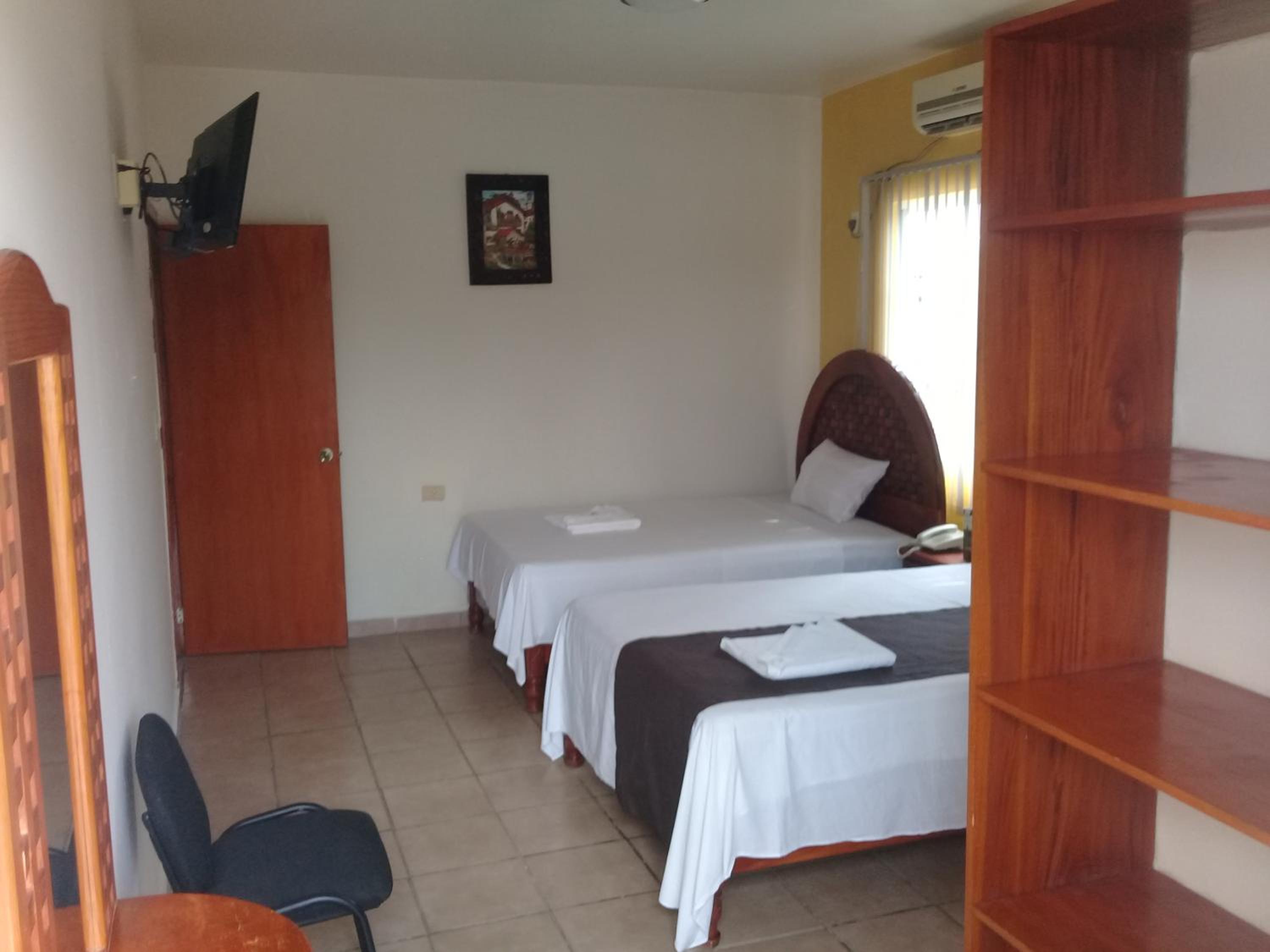 Twin Room photo 2