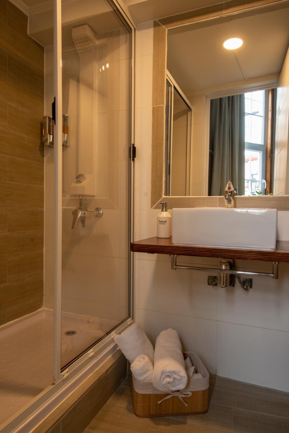 Superior Triple Room photo 3