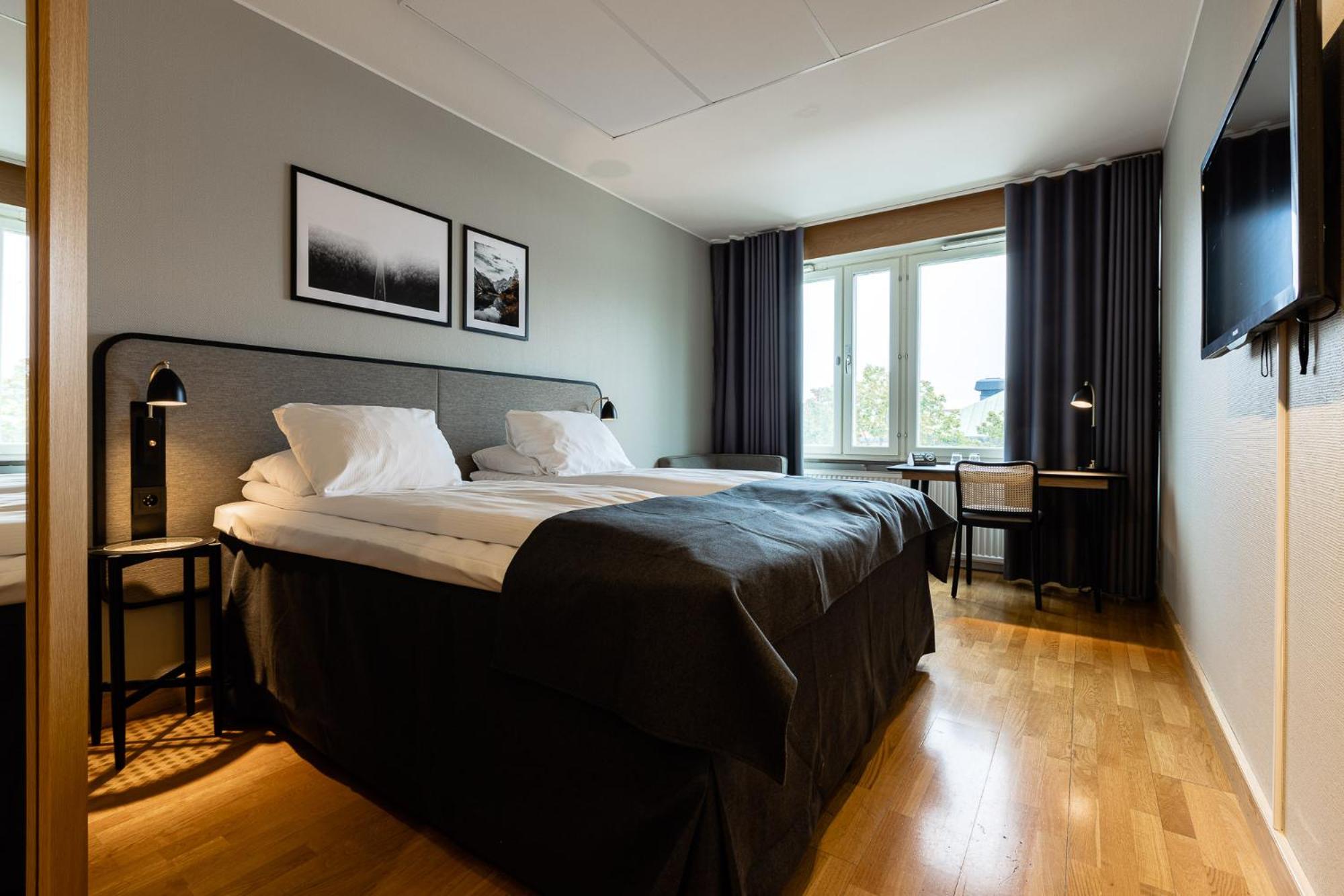 Standard Double Room - Photo 1
