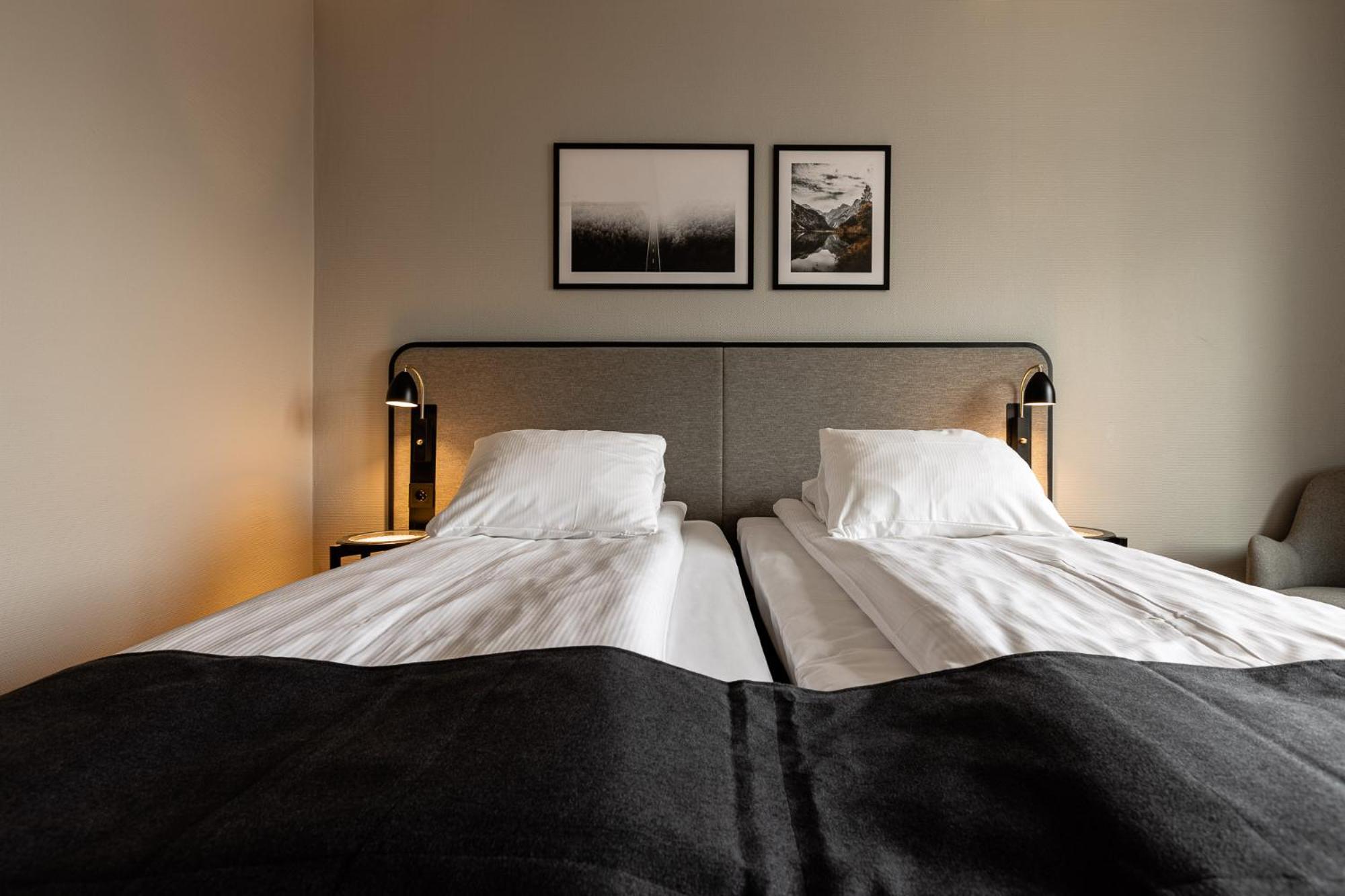 Standard Double Room - Photo 7