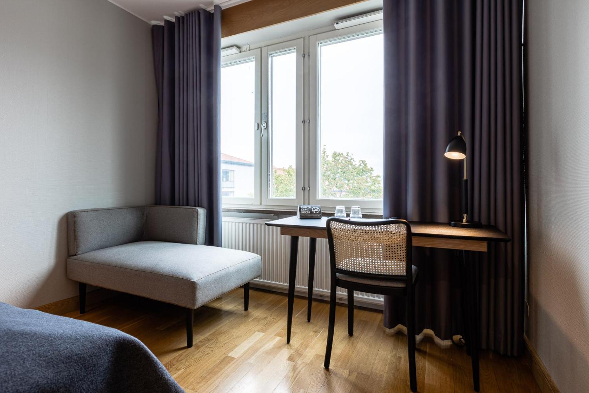 Standard Double Room - Photo 2