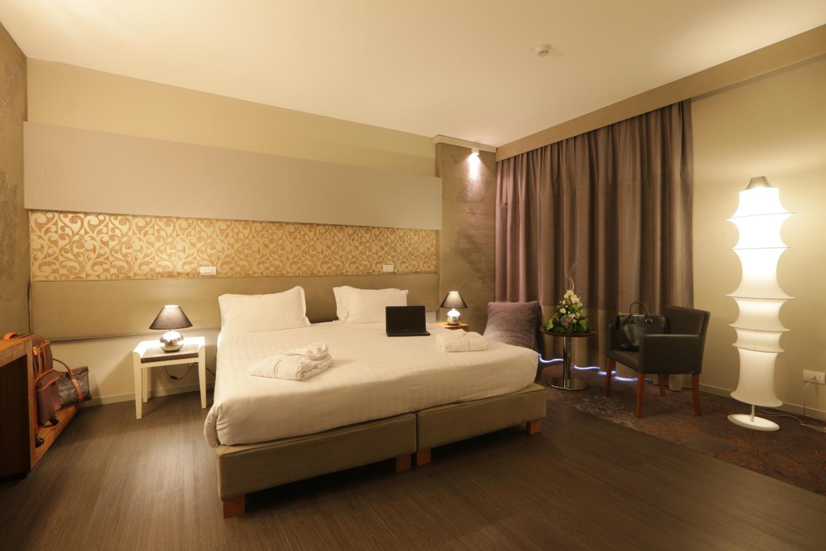 Junior Double Suite - Photo 1