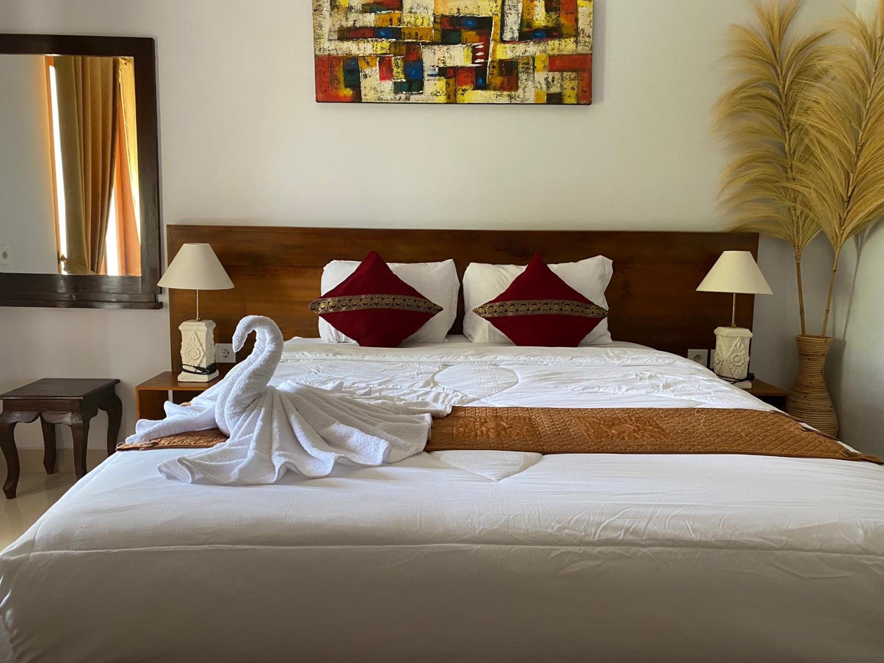 Deluxe Room - Photo 8