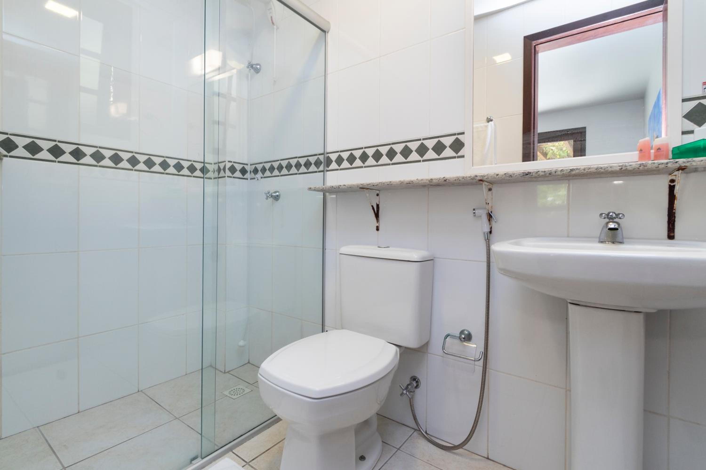 Two-Bedroom Bungalow - Photo 18