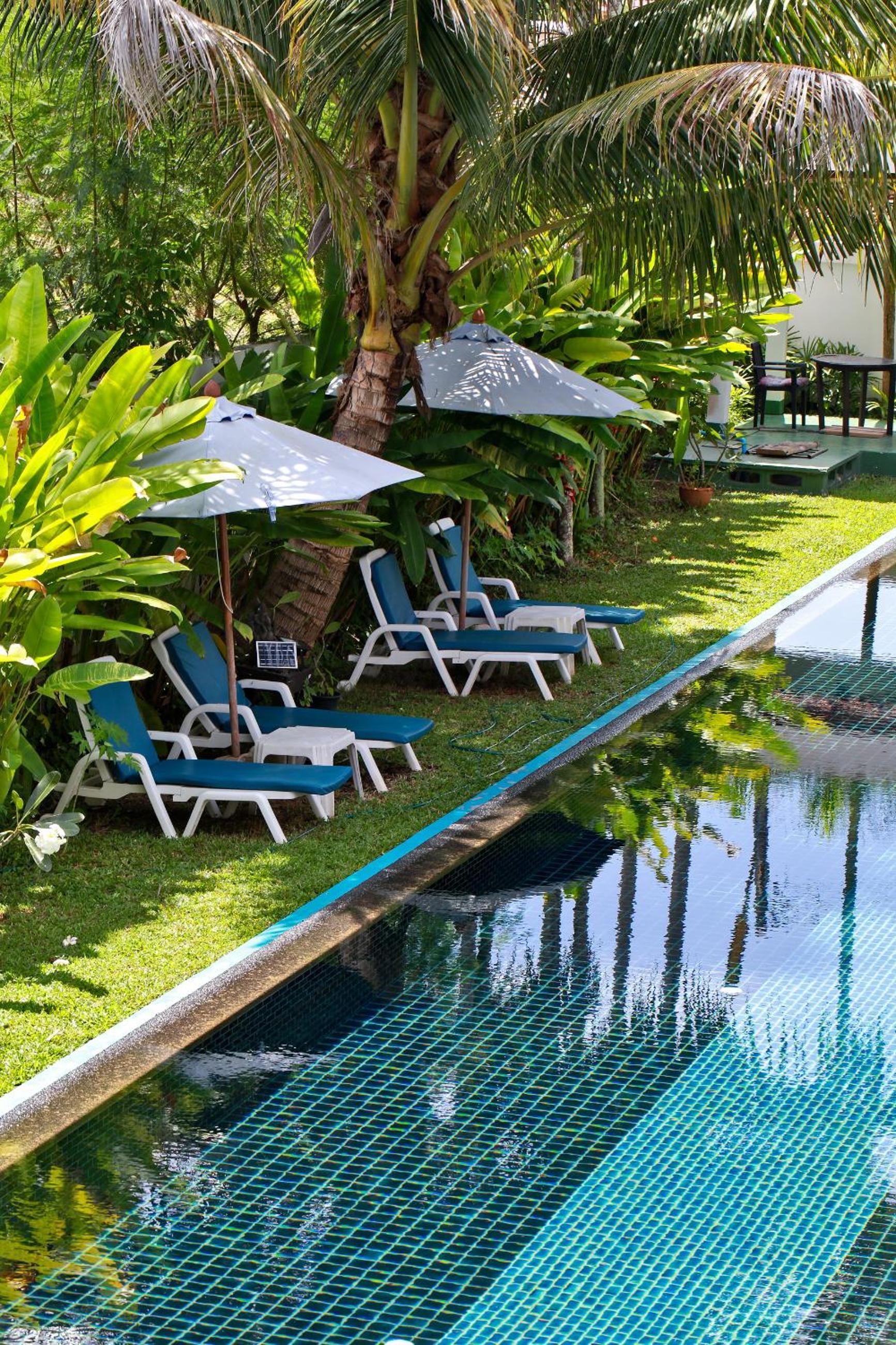 Deluxe Double Room with Balcony - Photo 5