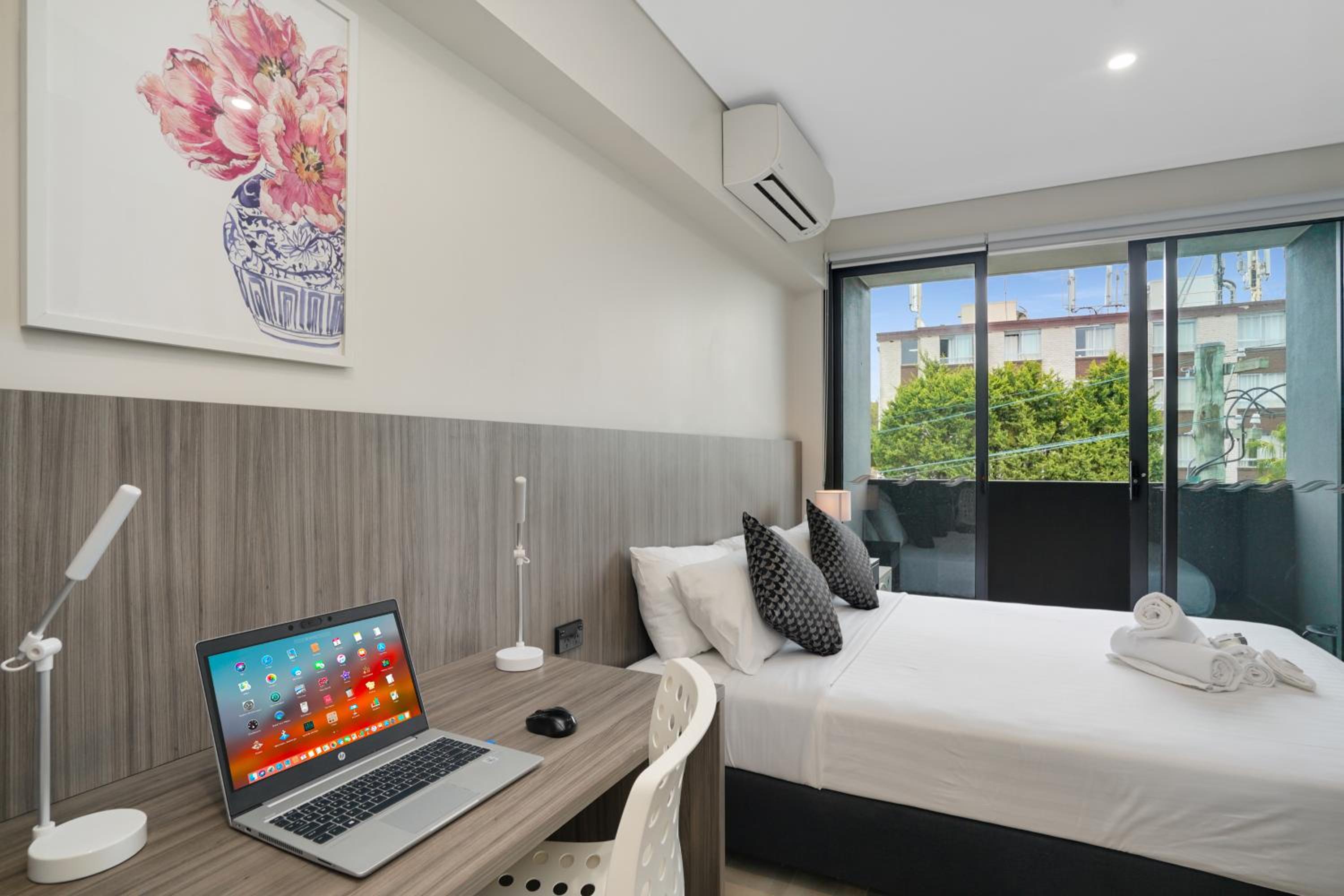 Studio Apartment - Double