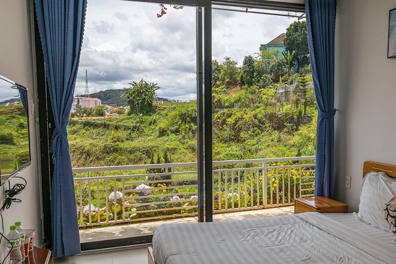King Room with Garden View photo 2