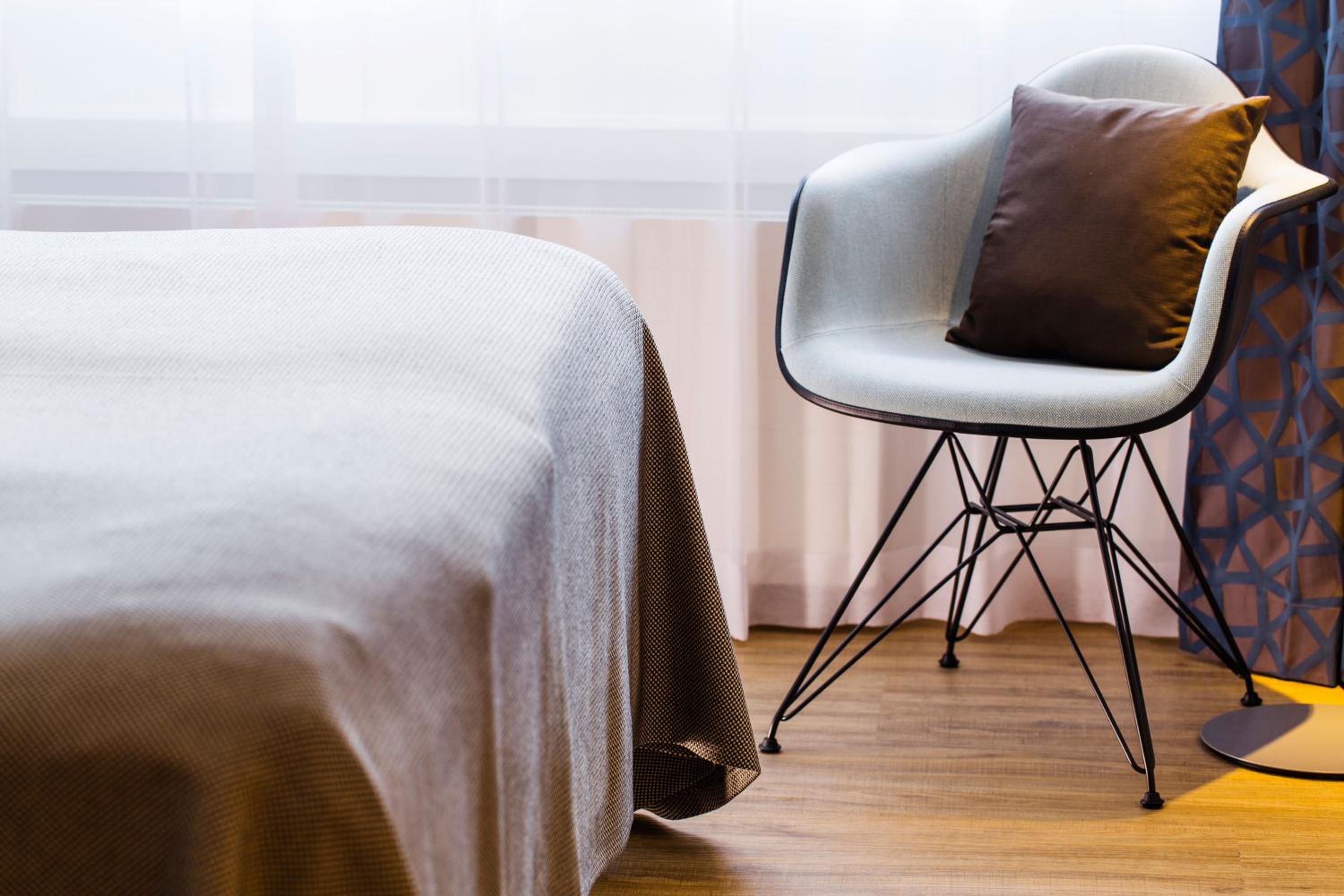 Room Style - Photo 15