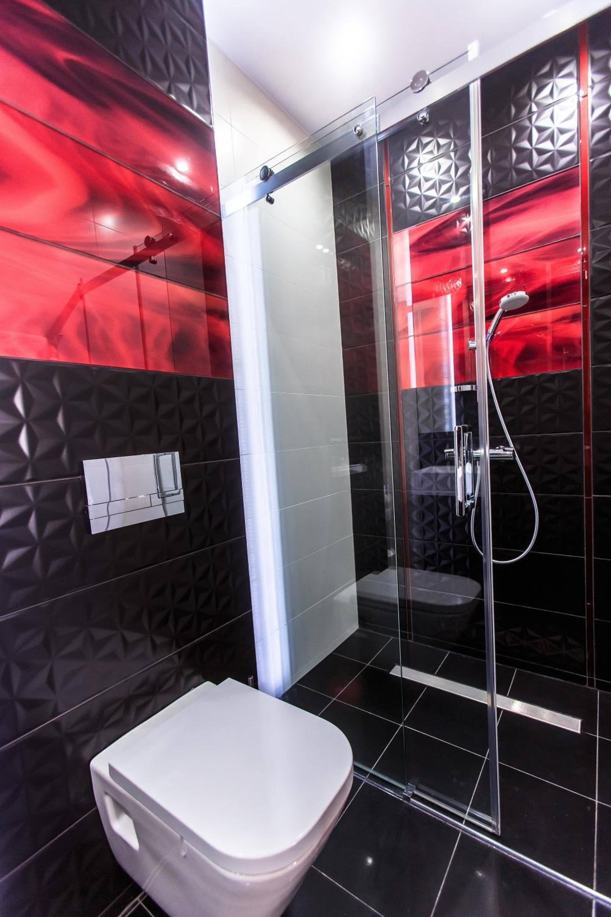 Deluxe Double Room with City View - Photo 10