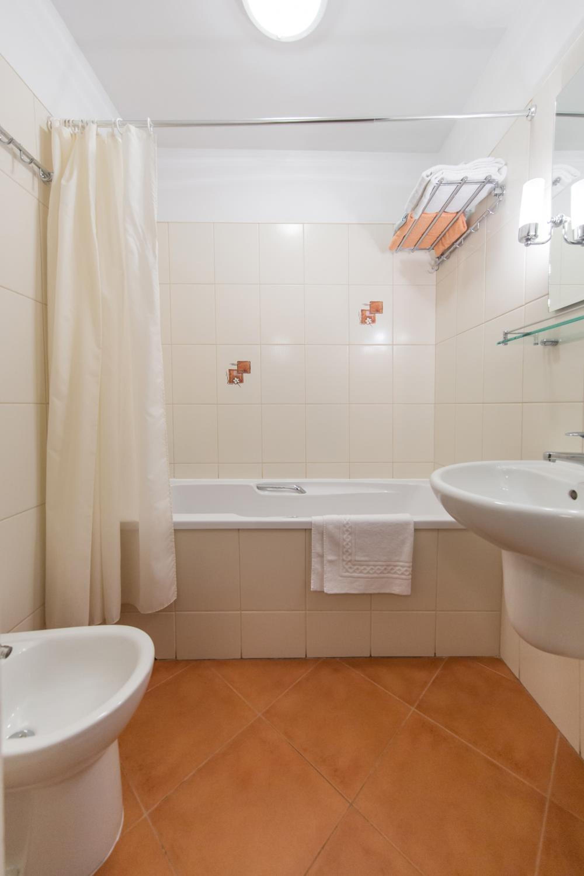 Twin Room with Mountain View - Hotel *** - Photo 4