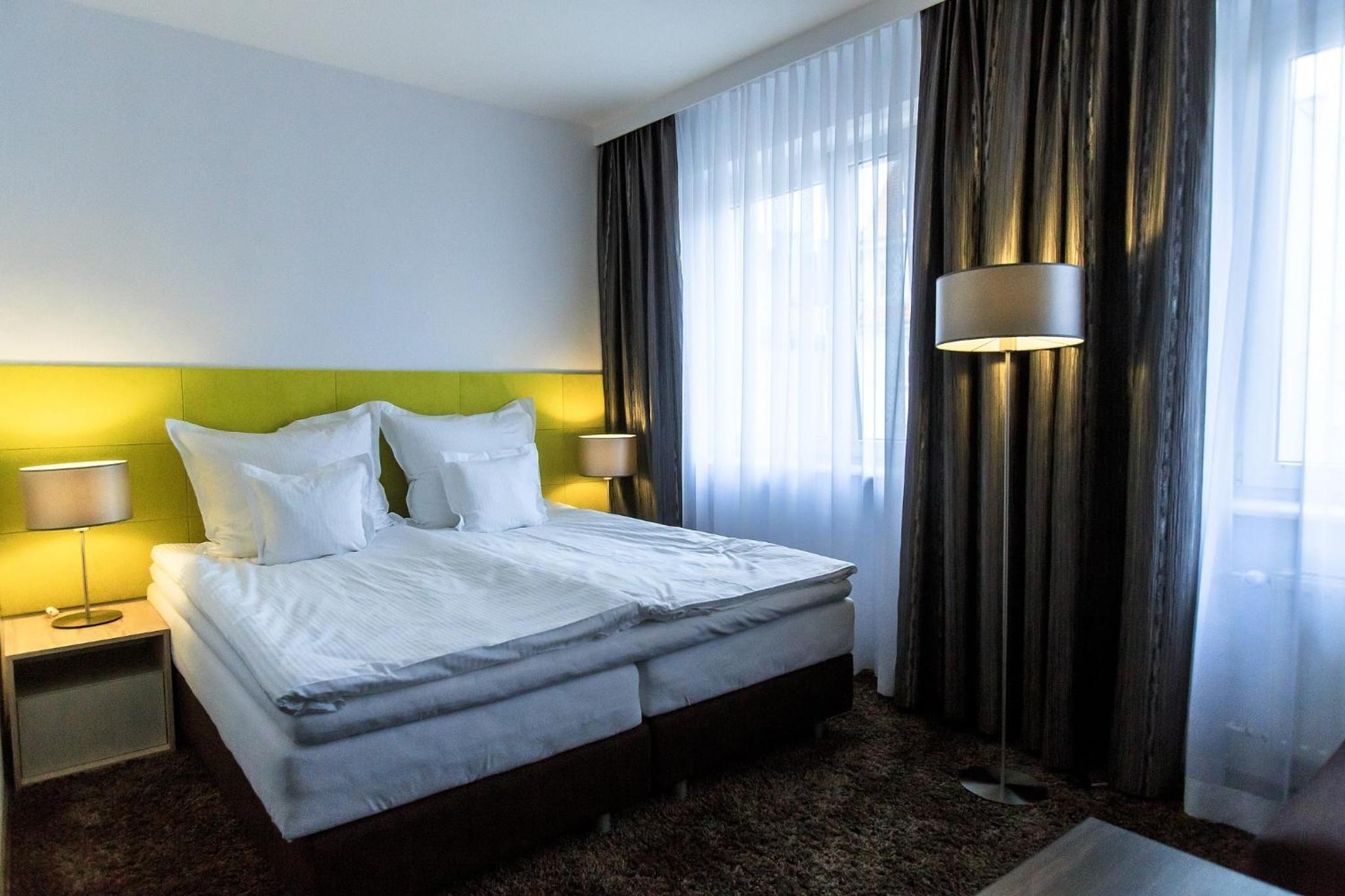 Superior Double Room with Sofa photo 2