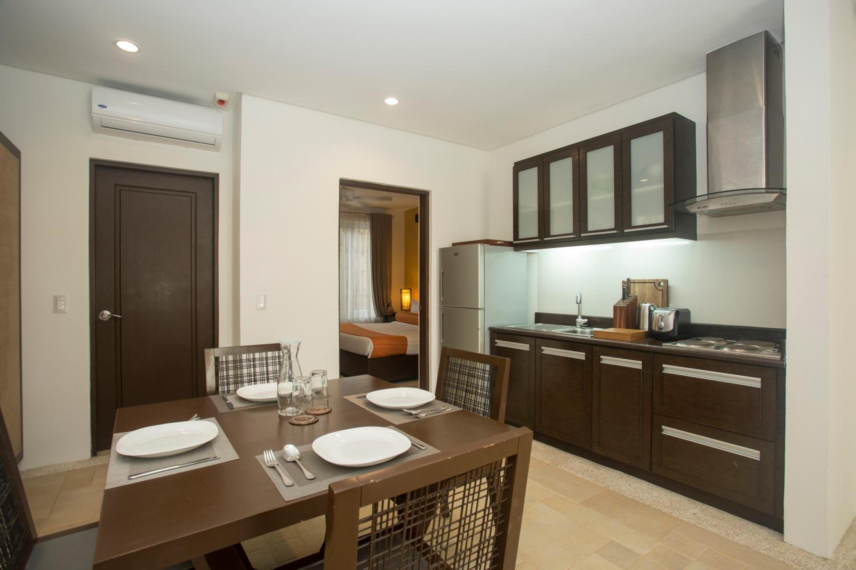 1 Bedroom Junior Suite - Photo 5