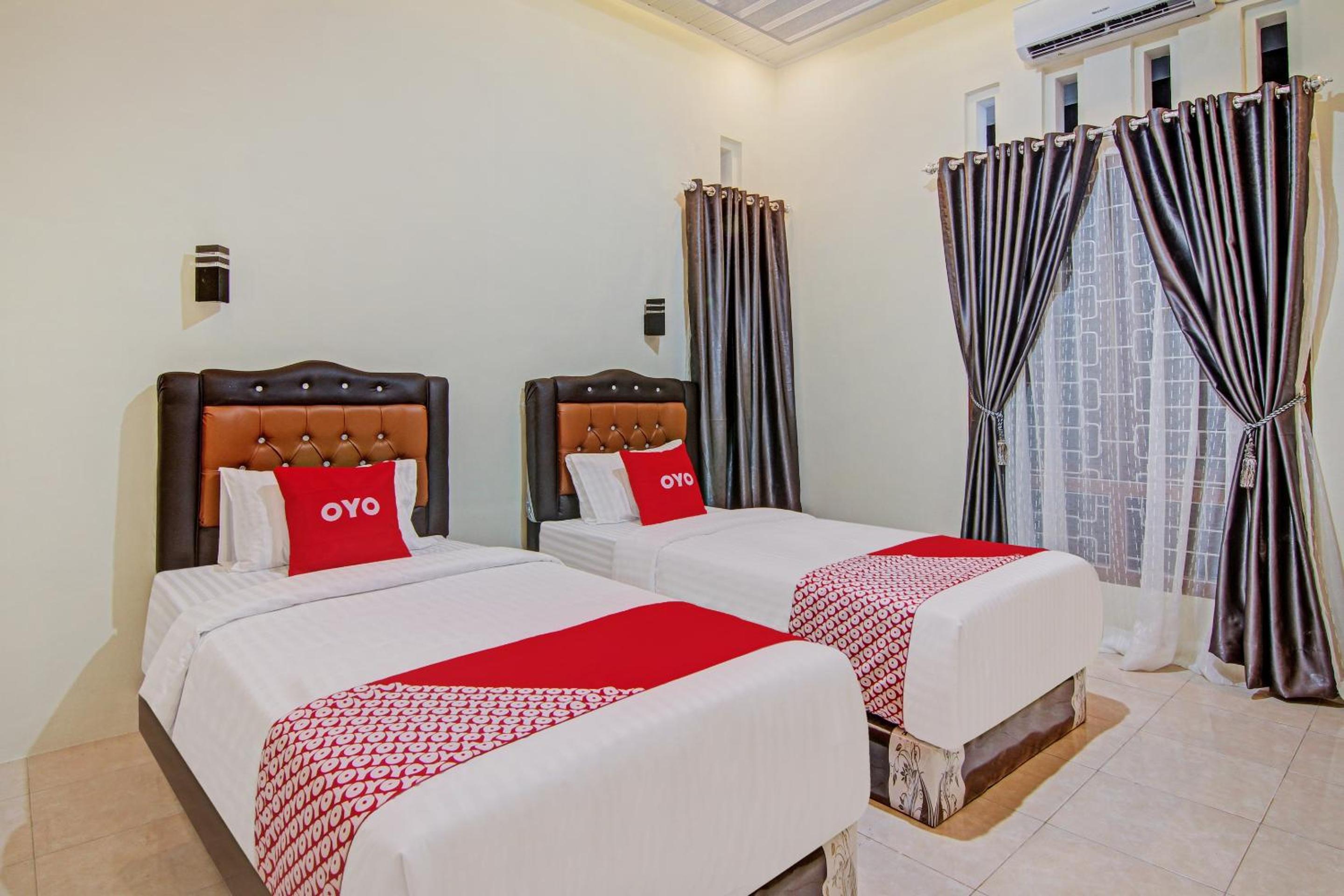 Delxue Twin Room