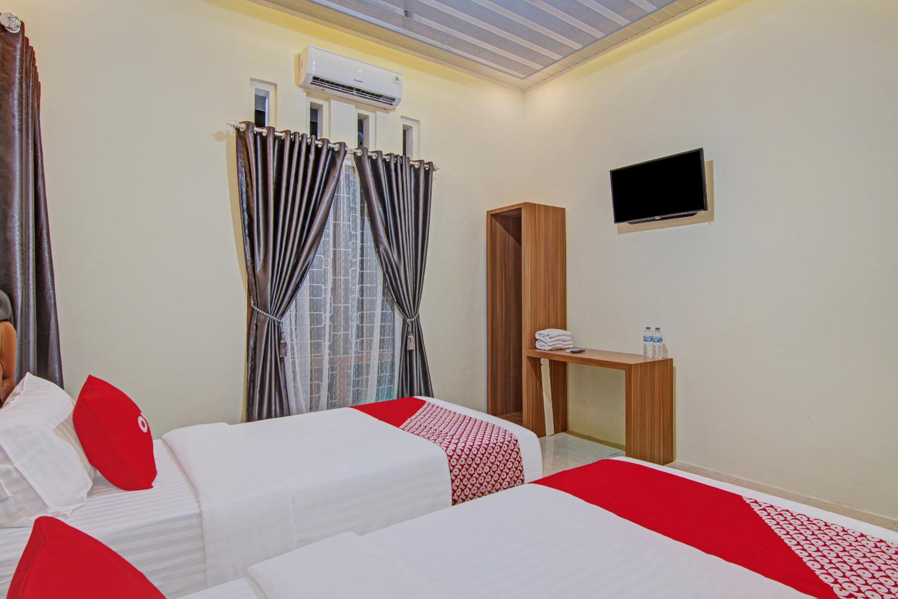 Delxue Twin Room photo 3