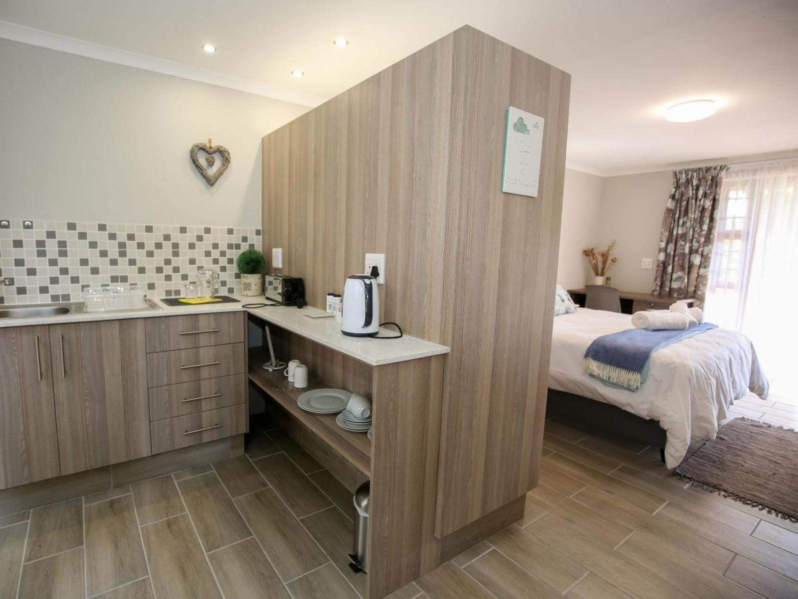 Suite - Photo 3