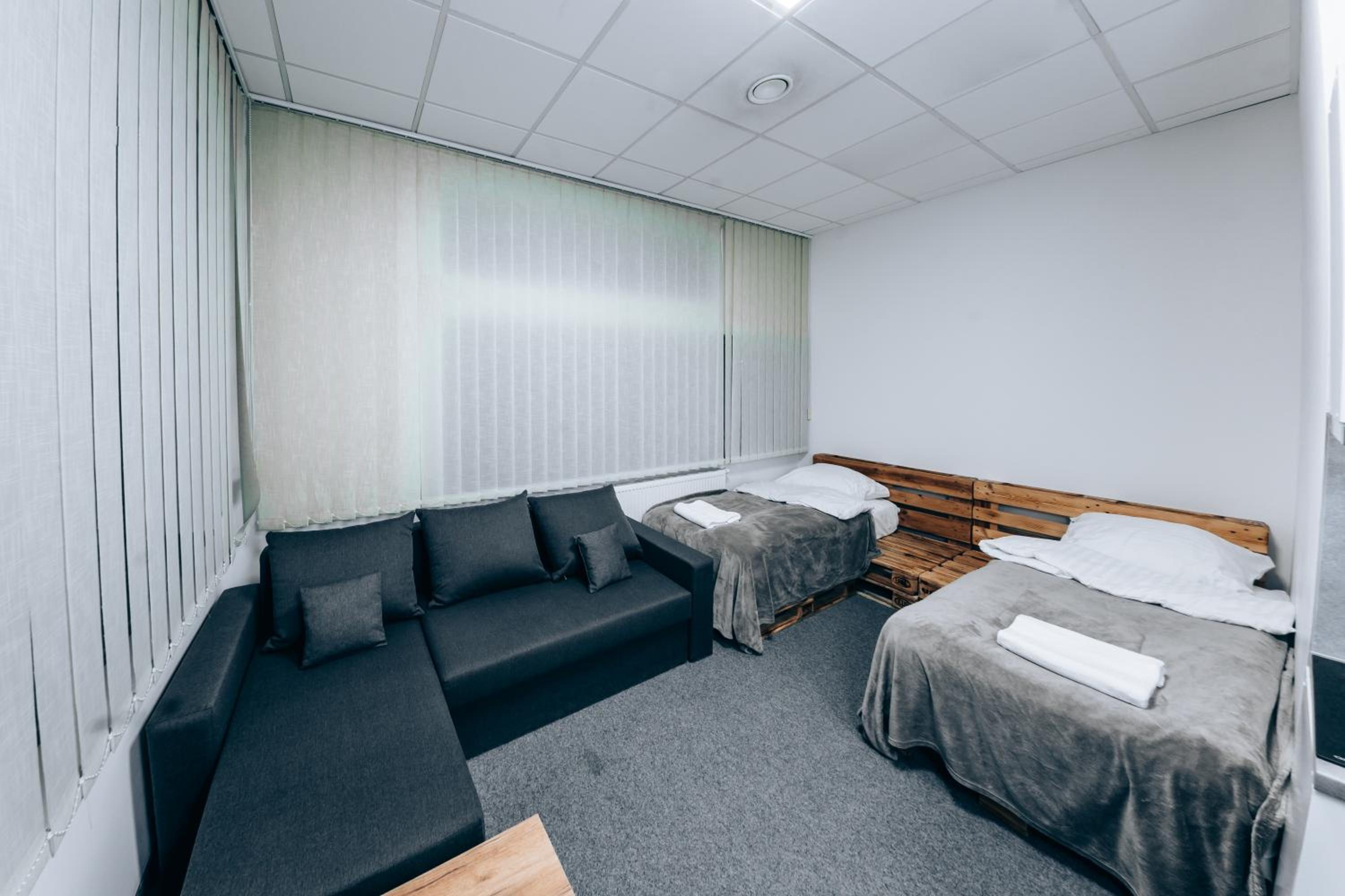 Triple Room - Photo 1