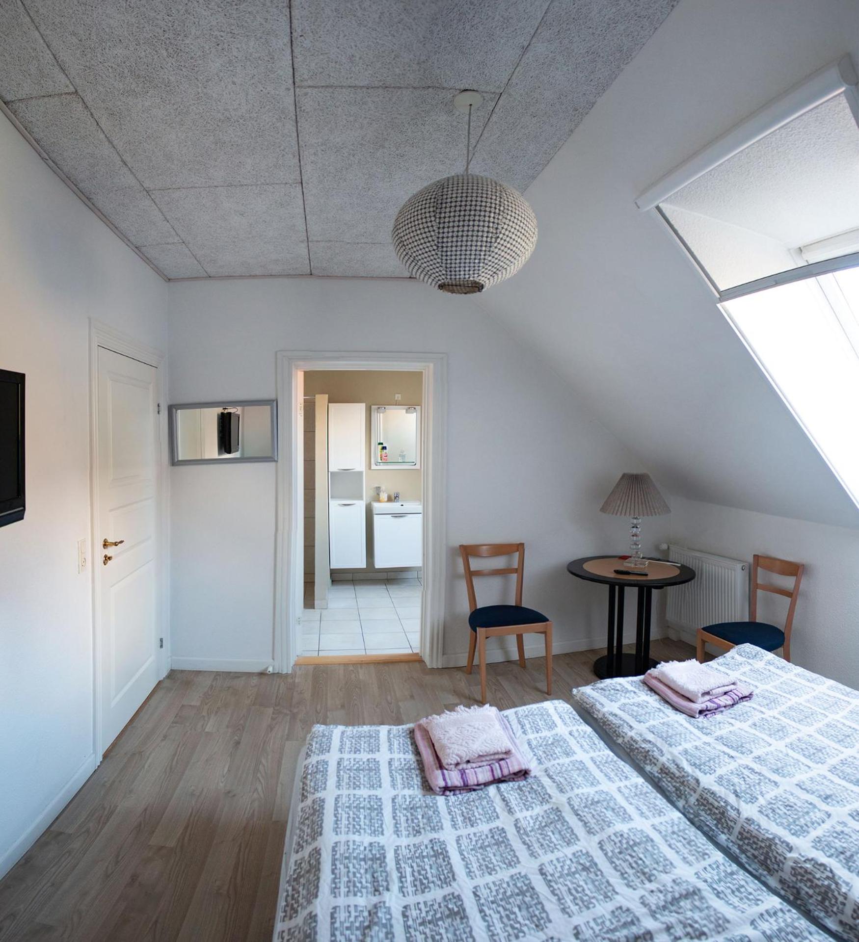 Double Room with Private Bathroom - First Floor