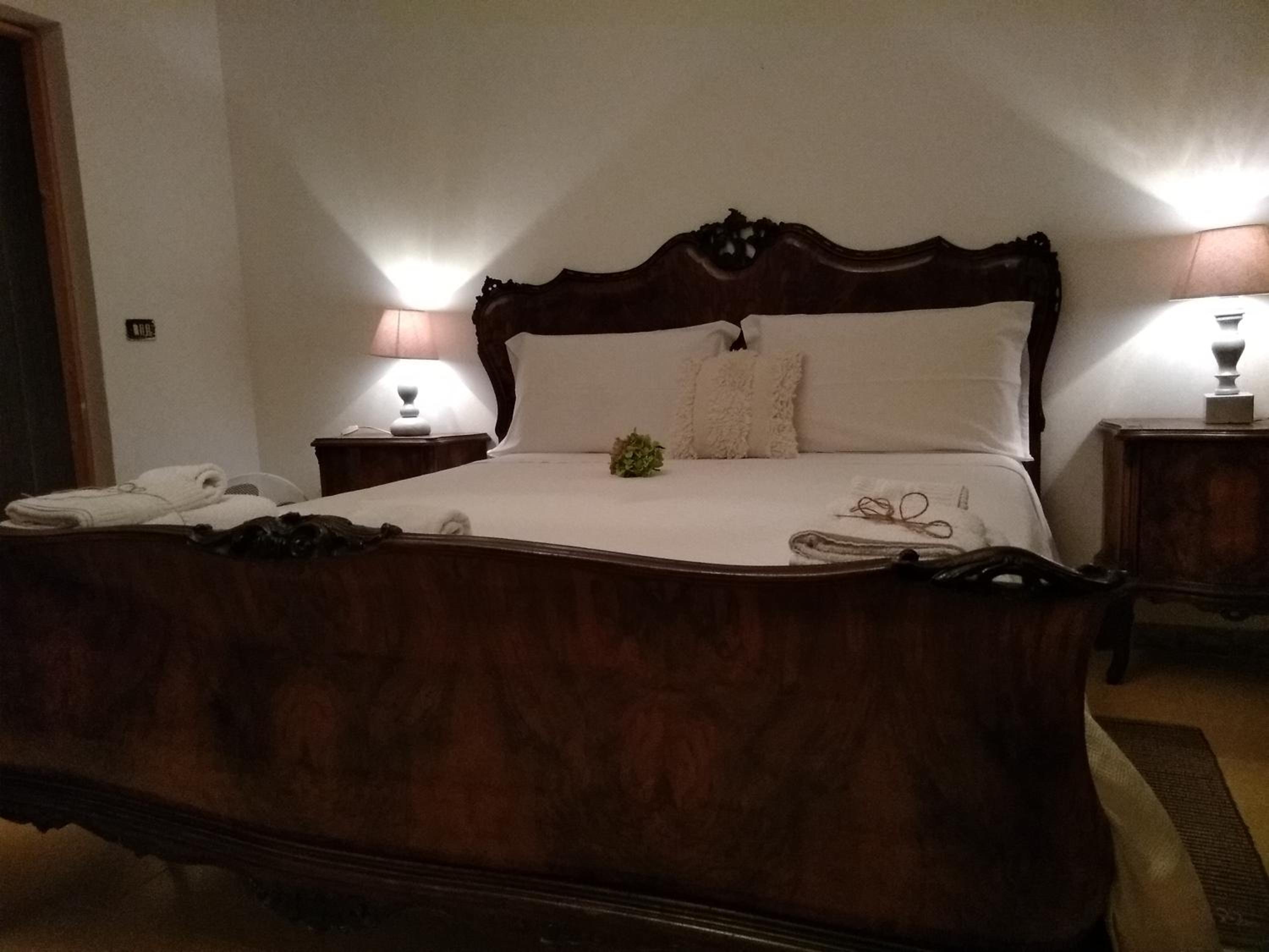 Double Room with Private Bathroom photo 2