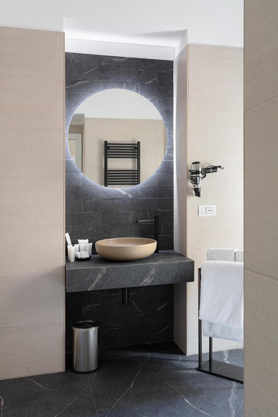 Suite photo 2