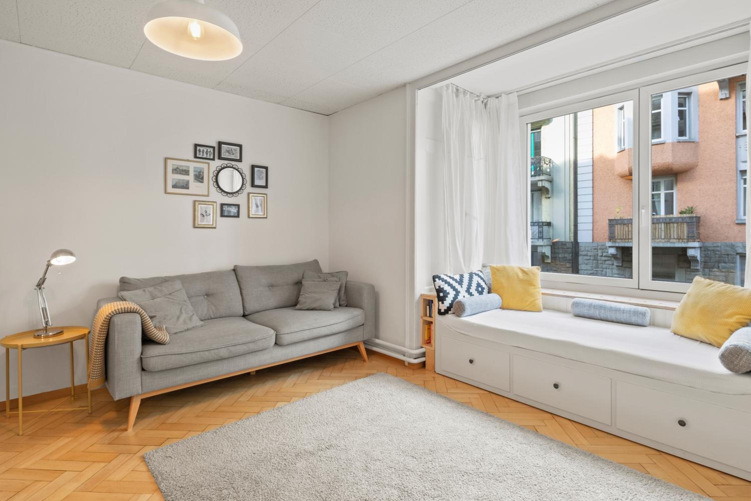 Apartment photo 1