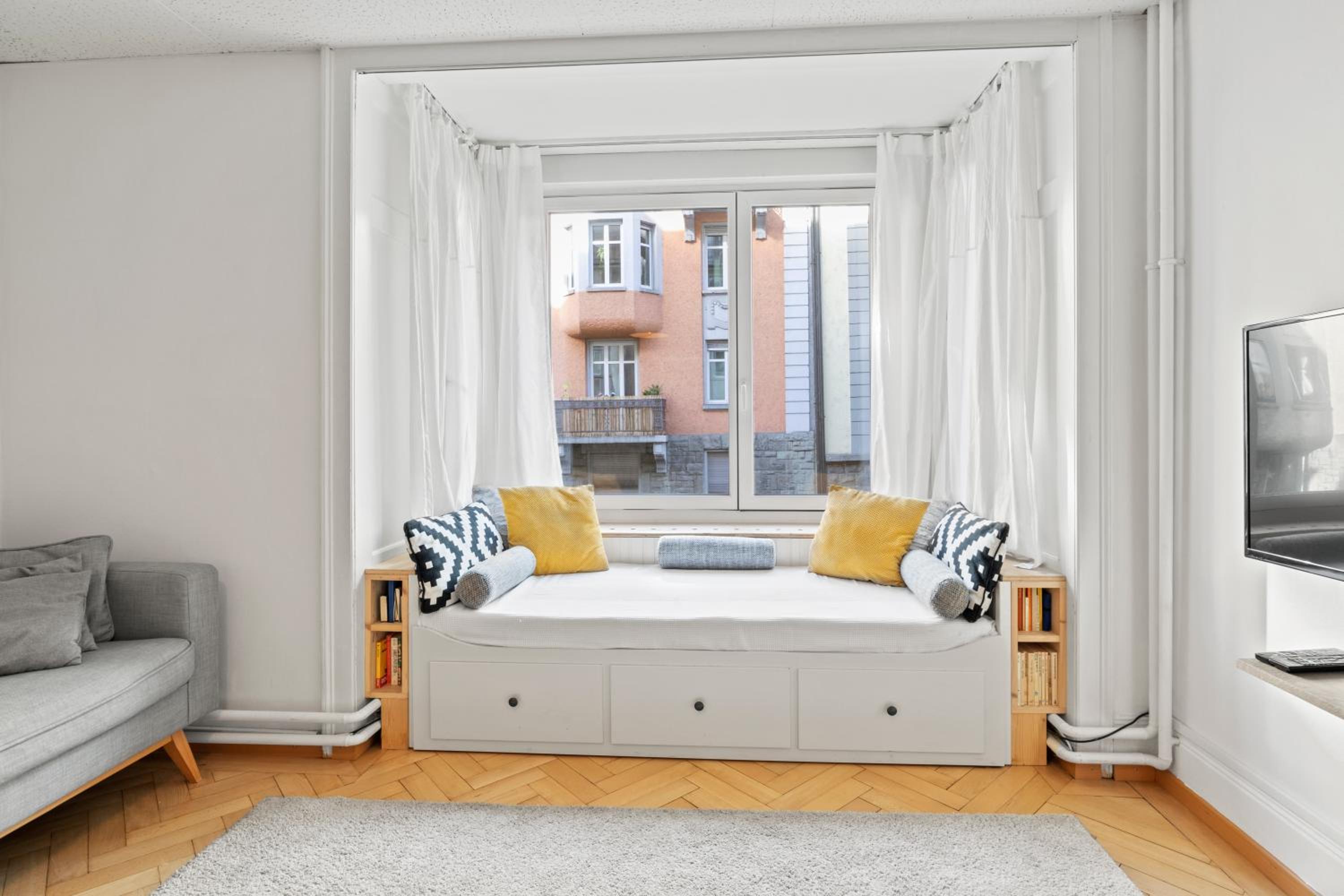 Apartment photo 3