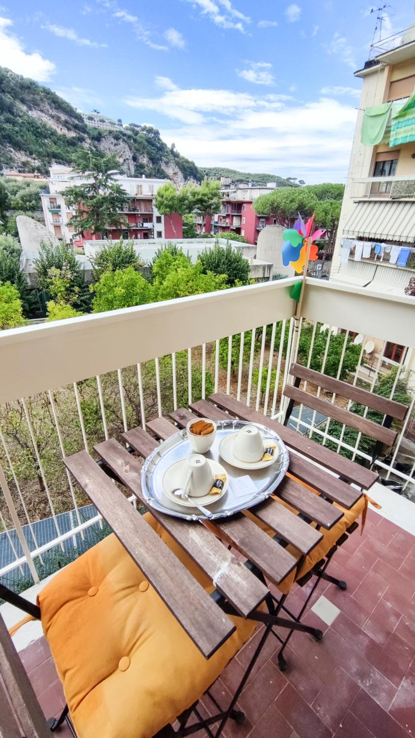 Double Room with Balcony - Photo 6