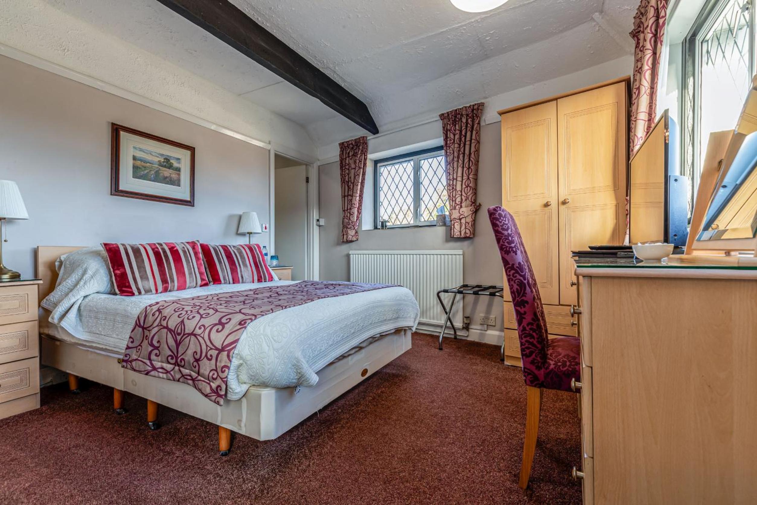 Standard Double Room photo 2