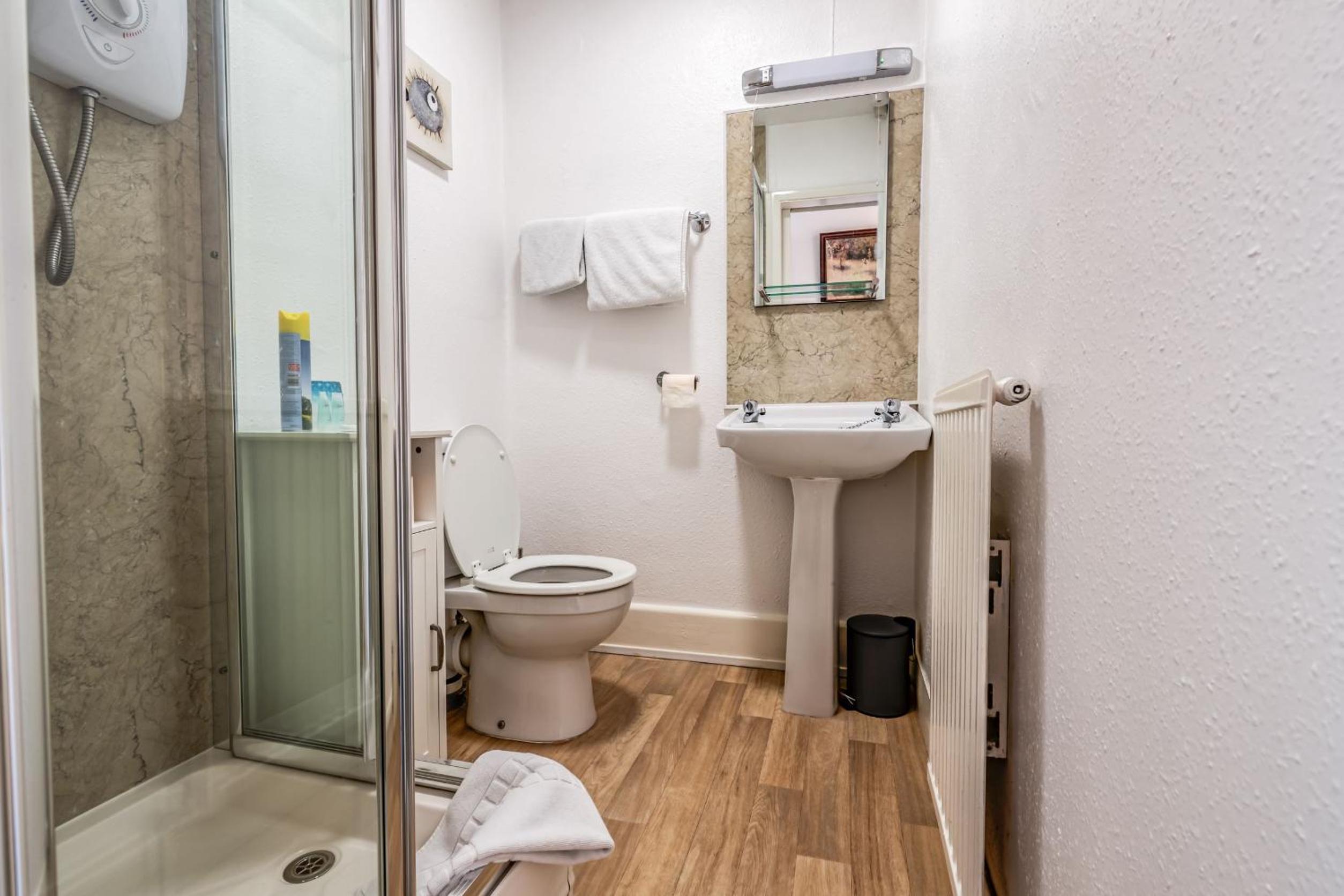 Small Double Room photo 2