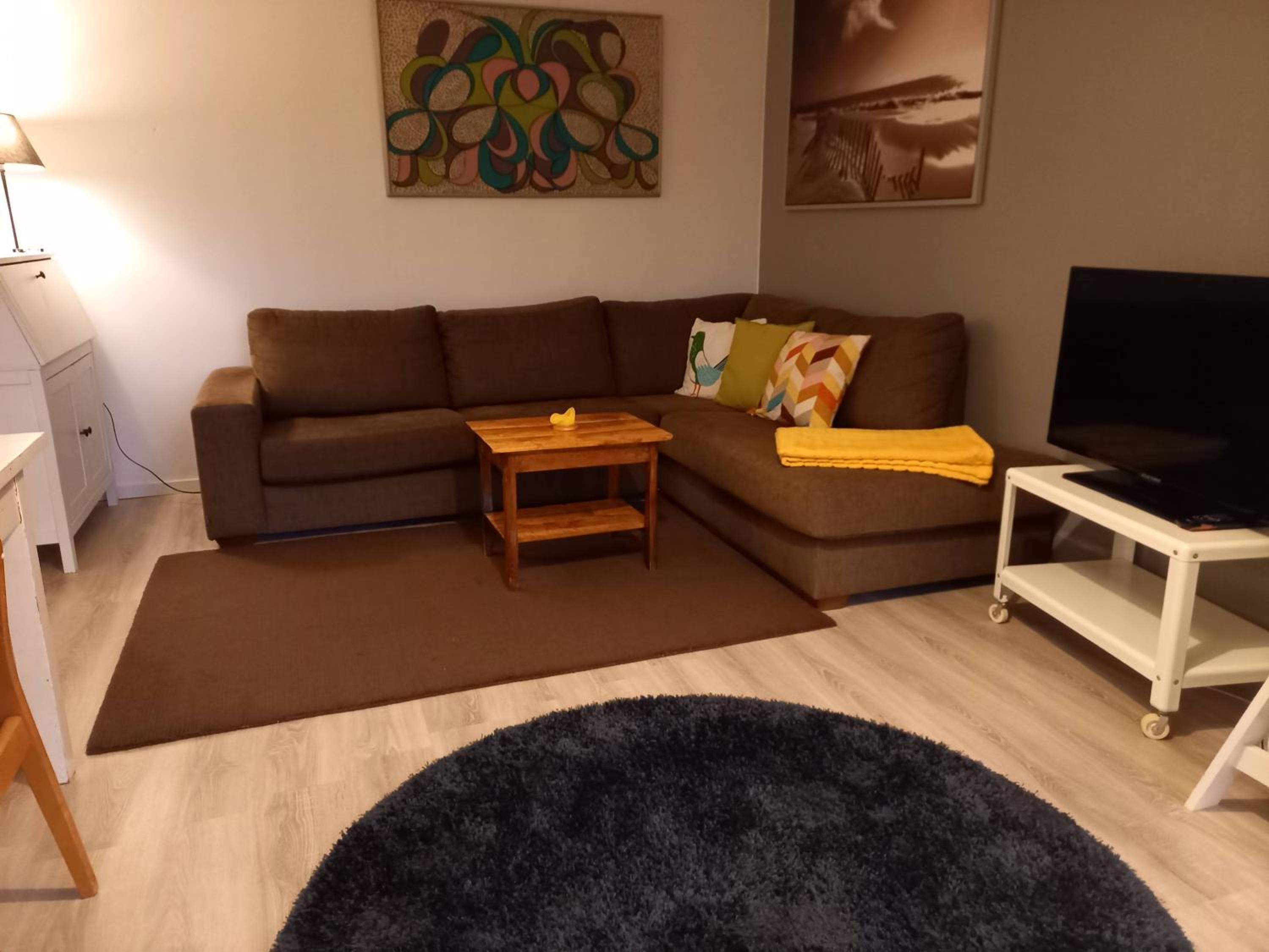 One-Bedroom Apartment photo 3