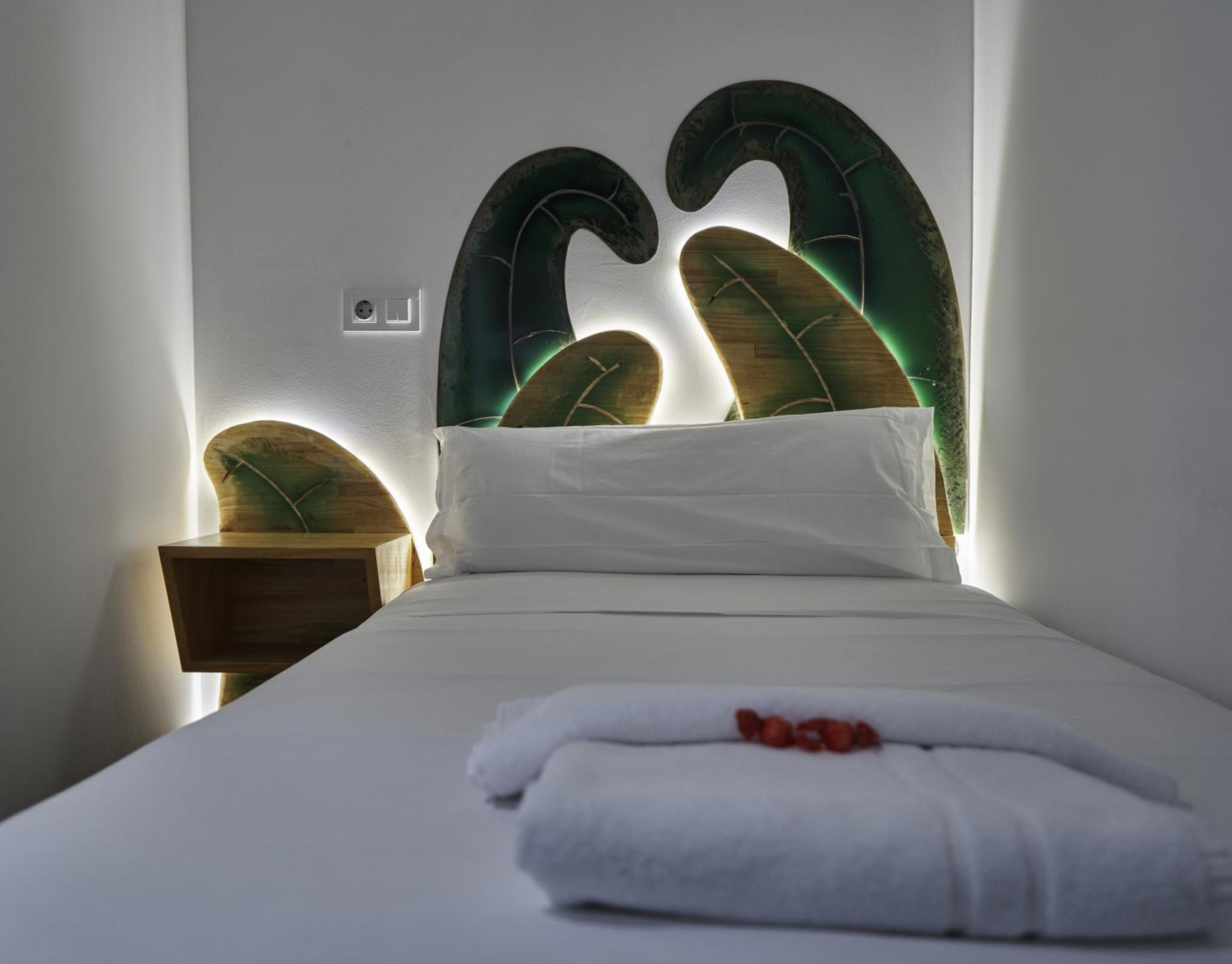 Single Room photo 3