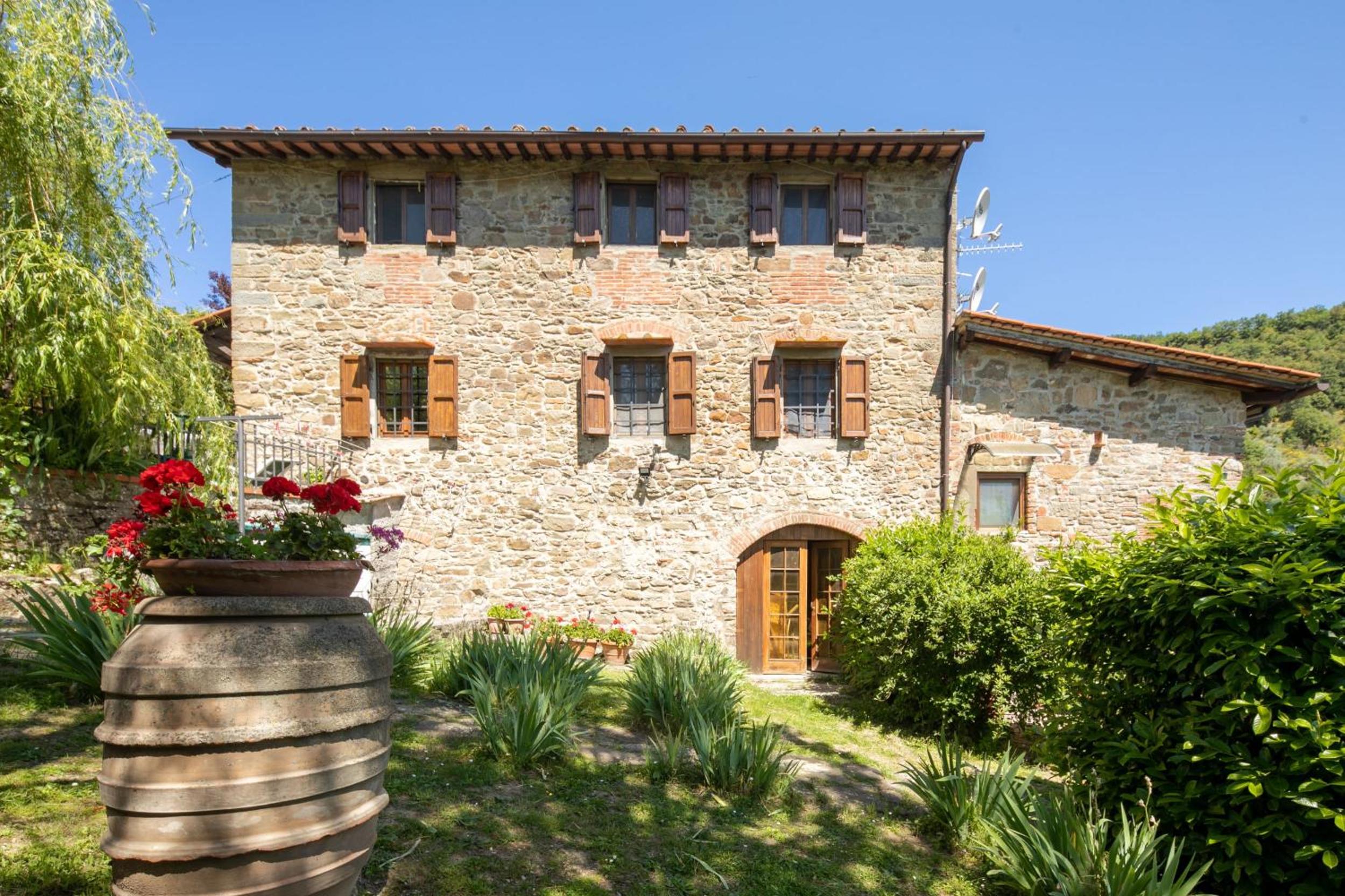 Villa photo 2