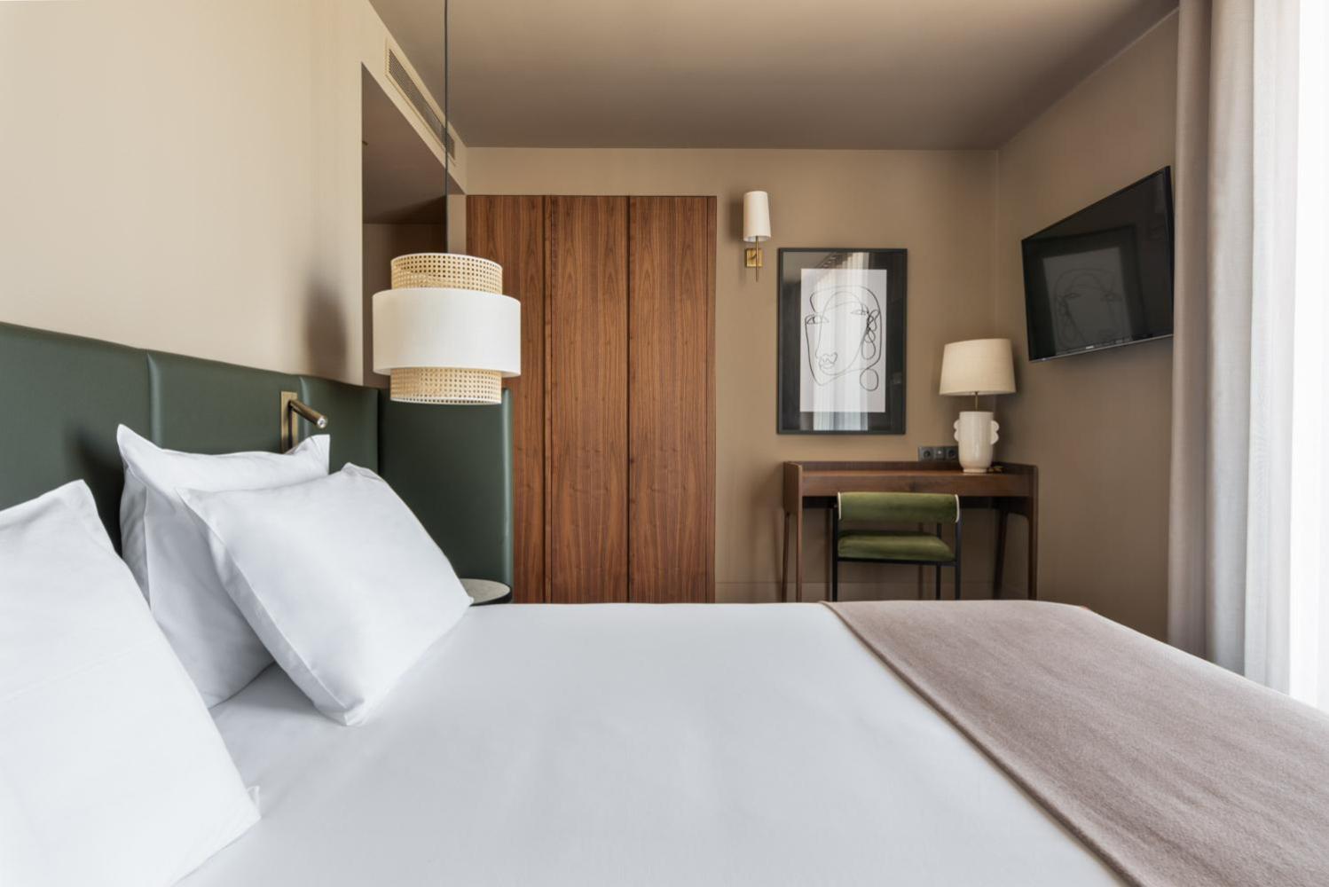 Double or Twin Room - Photo 1