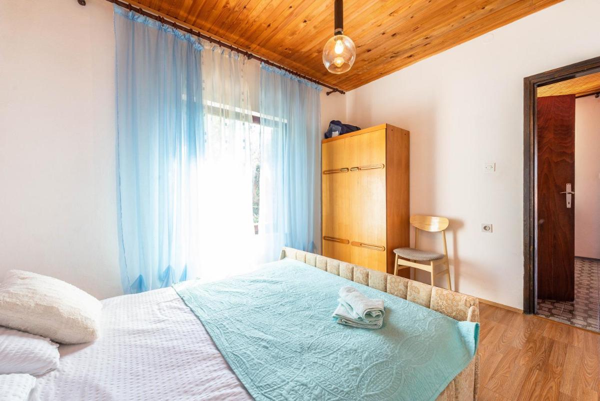 Apartment with Sea View photo 2
