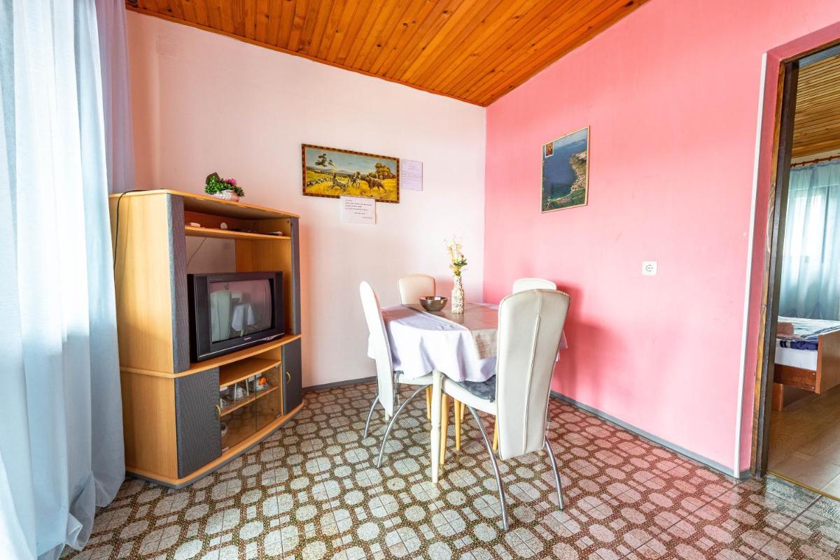 Apartment with Sea View photo 3