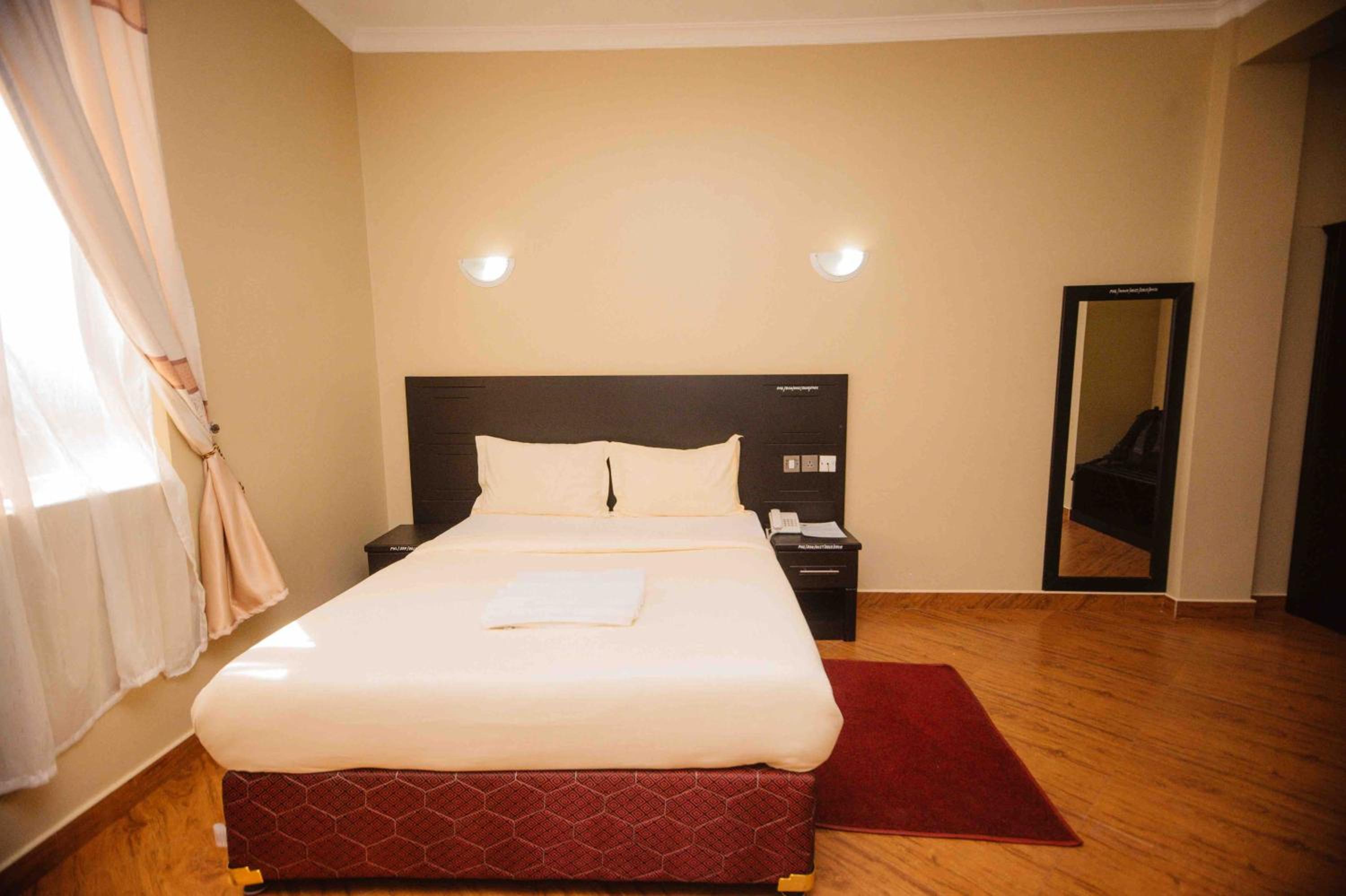 Standard Double Room photo 3