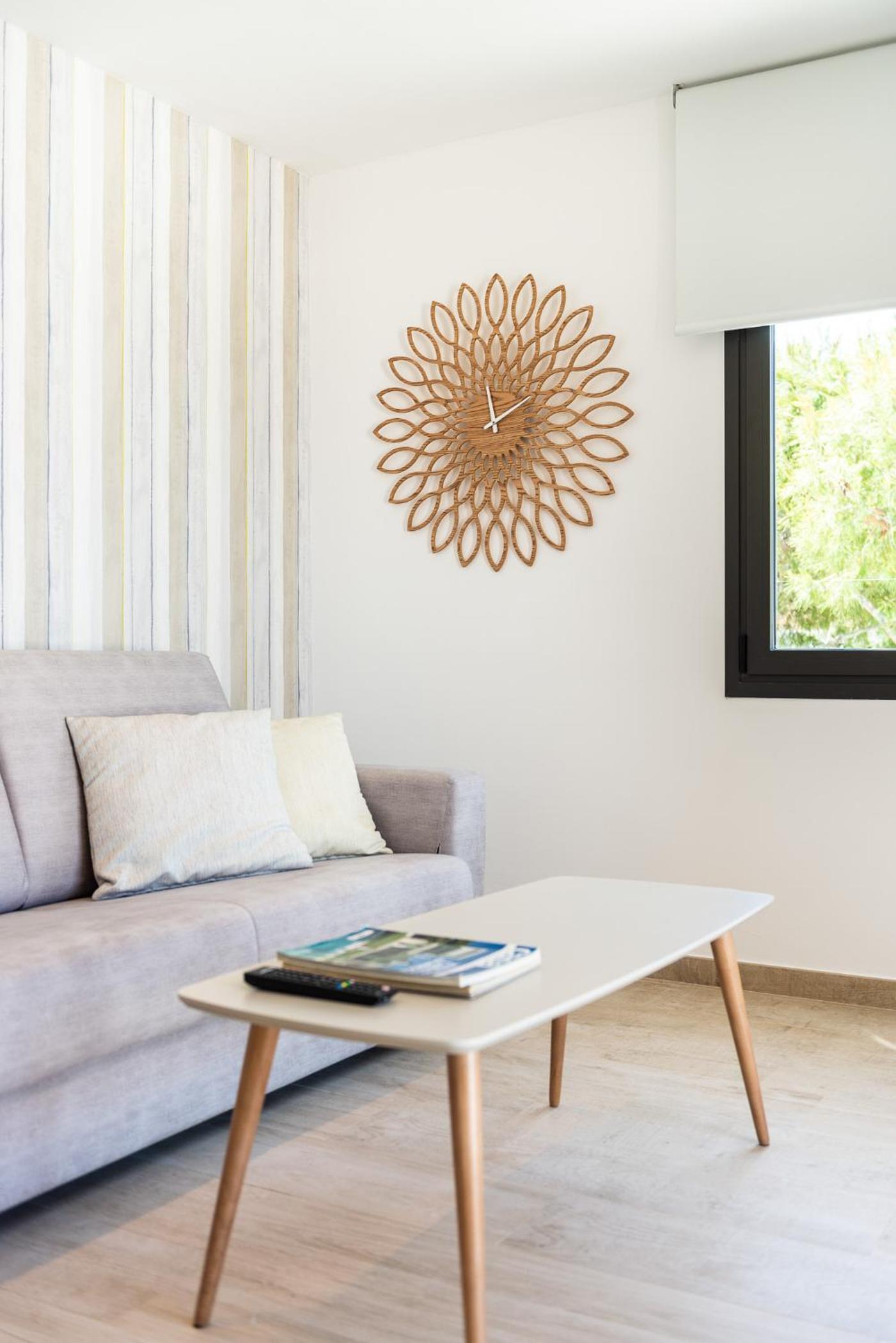 Suite with Terrace thumbnail 6