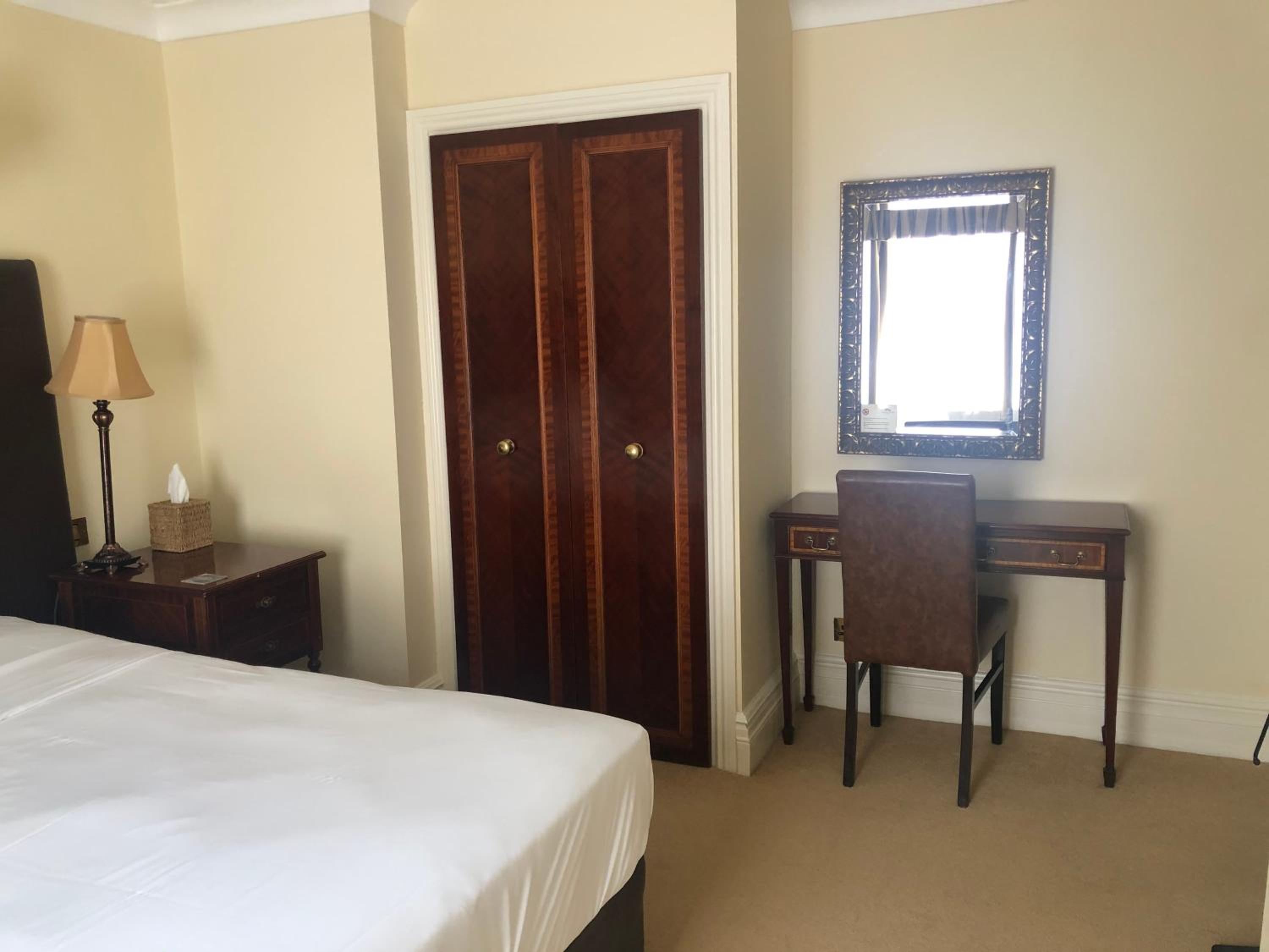 Suite - Photo 5