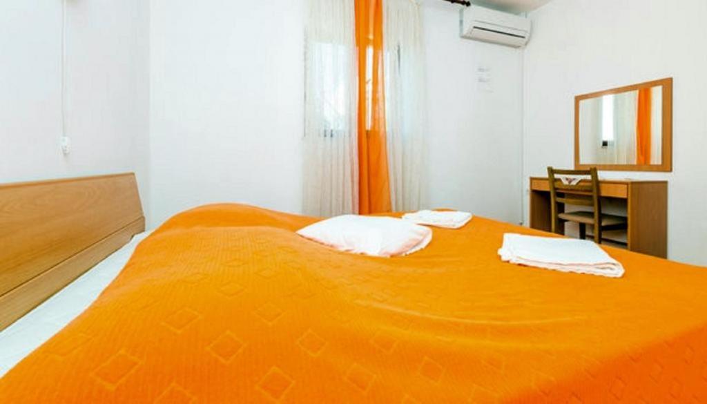 Two-Bedroom Apartment with Terrace and Sea View
