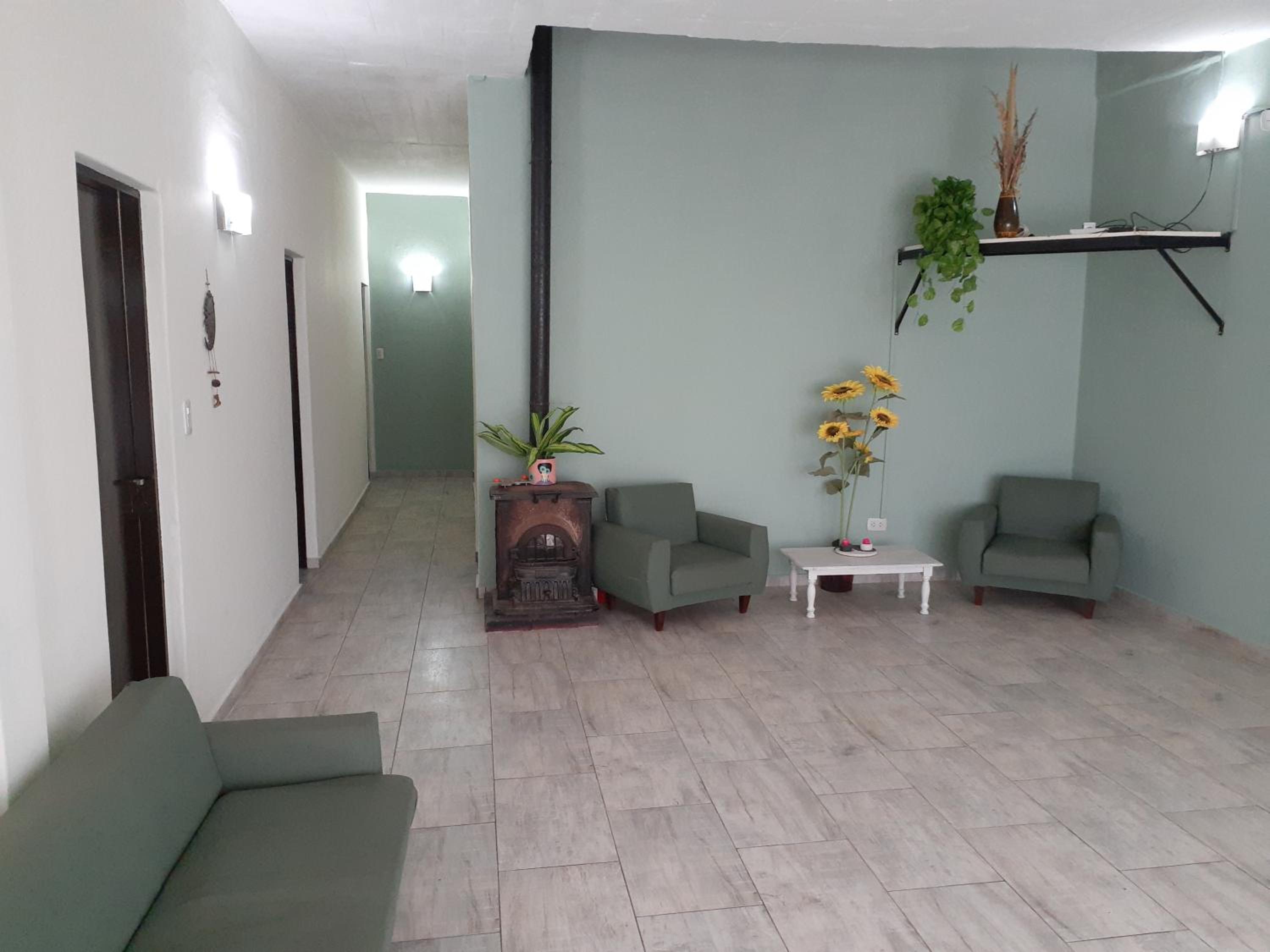 Basic Triple Room photo 1