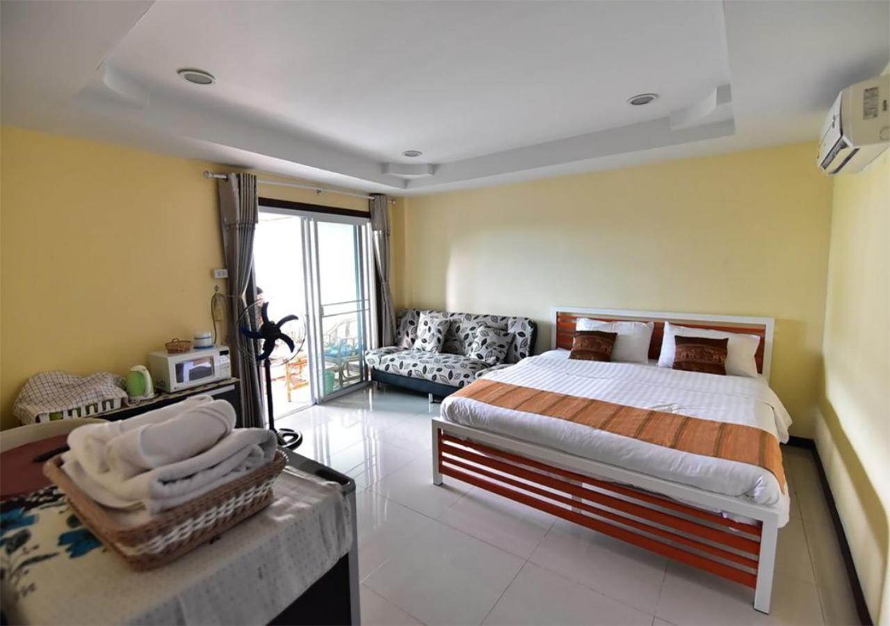 Deluxe Single Room with Balcony photo 1