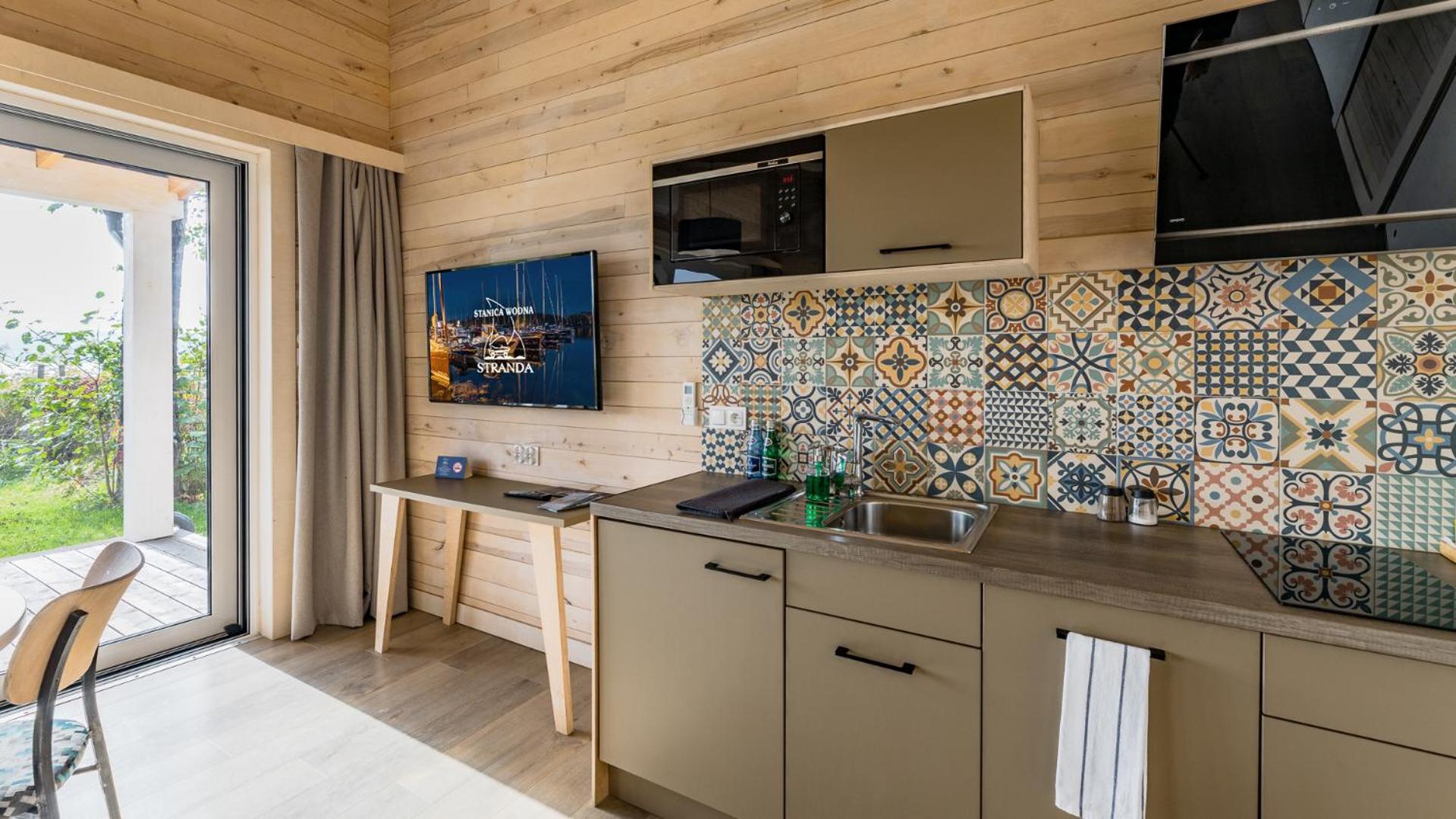  Apartament z 1 sypialnią, jacuzzi i prywatną plażą photo 2