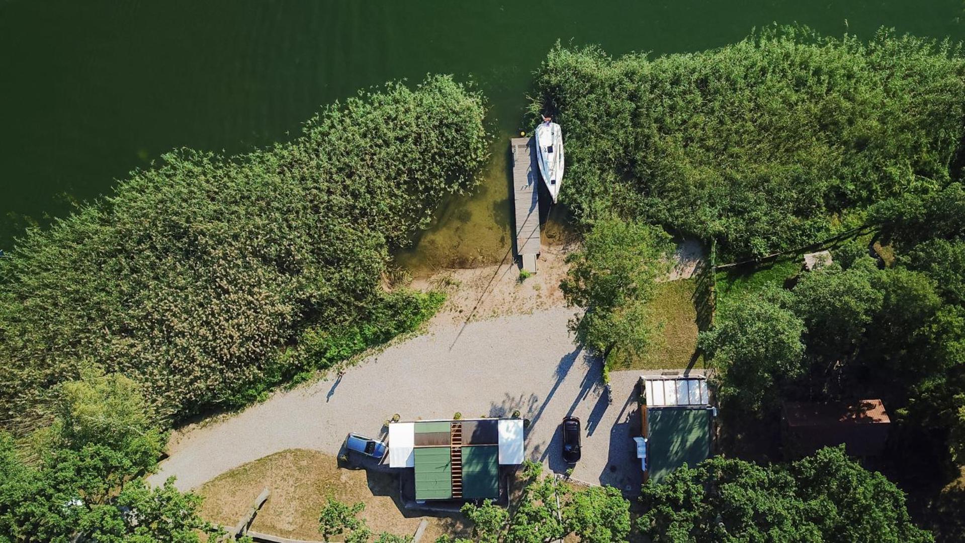 Studio with Lake View photo 2