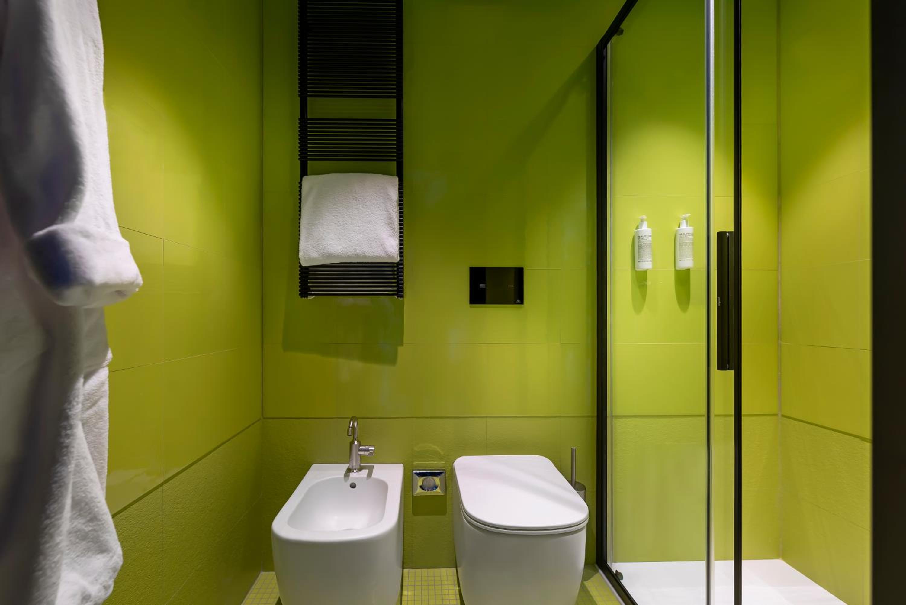 Queen Suite - Photo 5