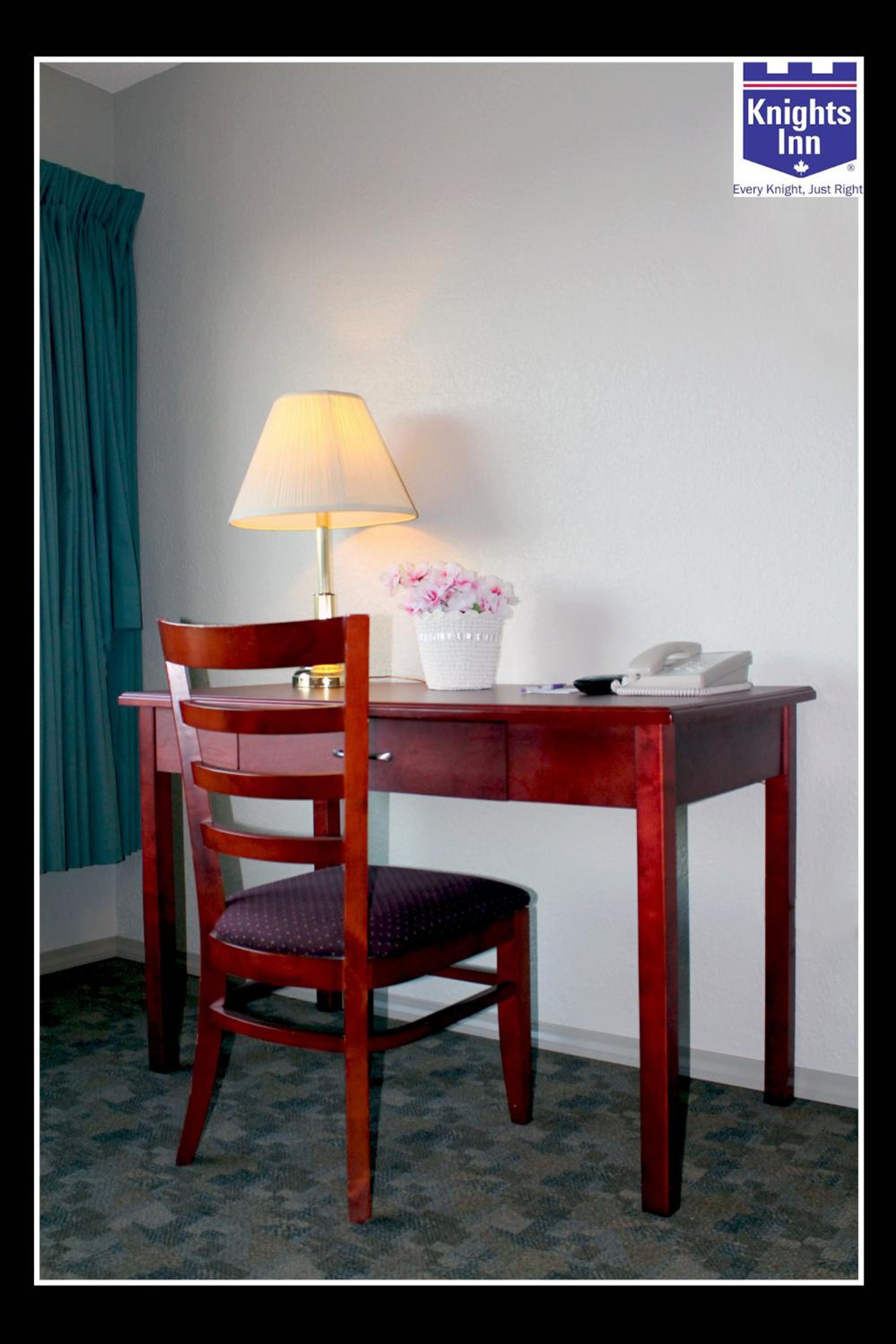 King Room- Non-Smoking - Photo 13