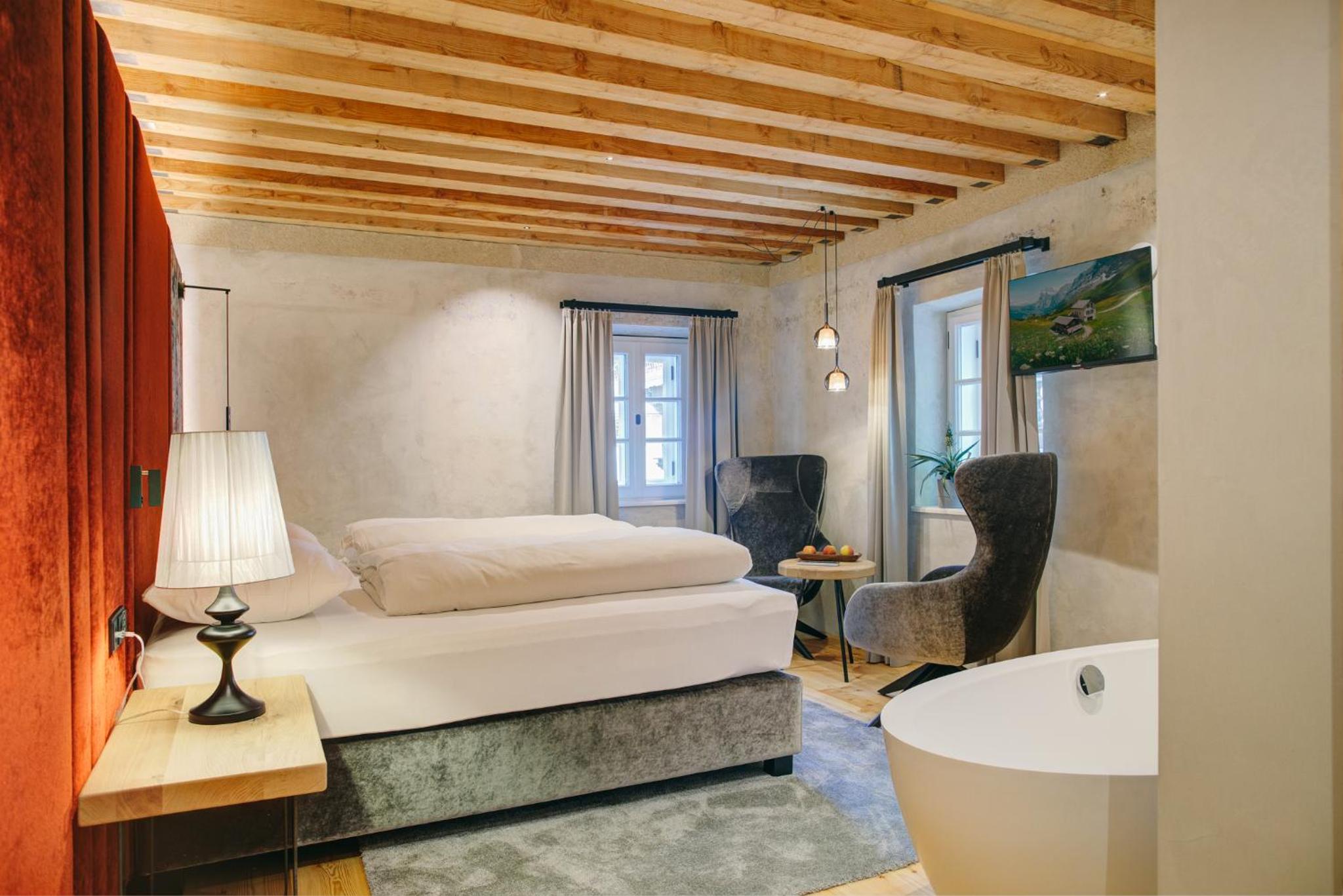 Suite with City View - Photo 1