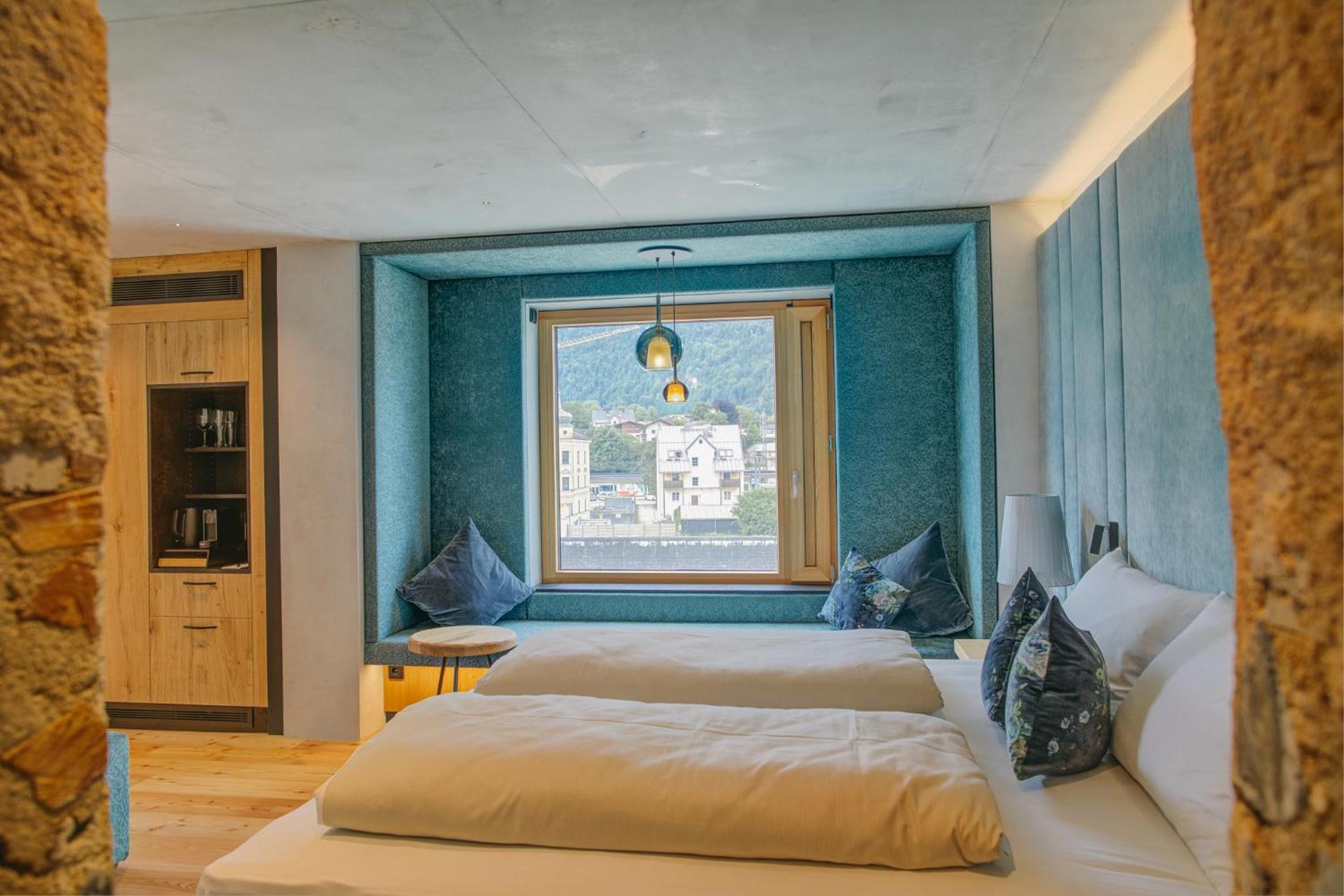 Suite with River View - Photo 2